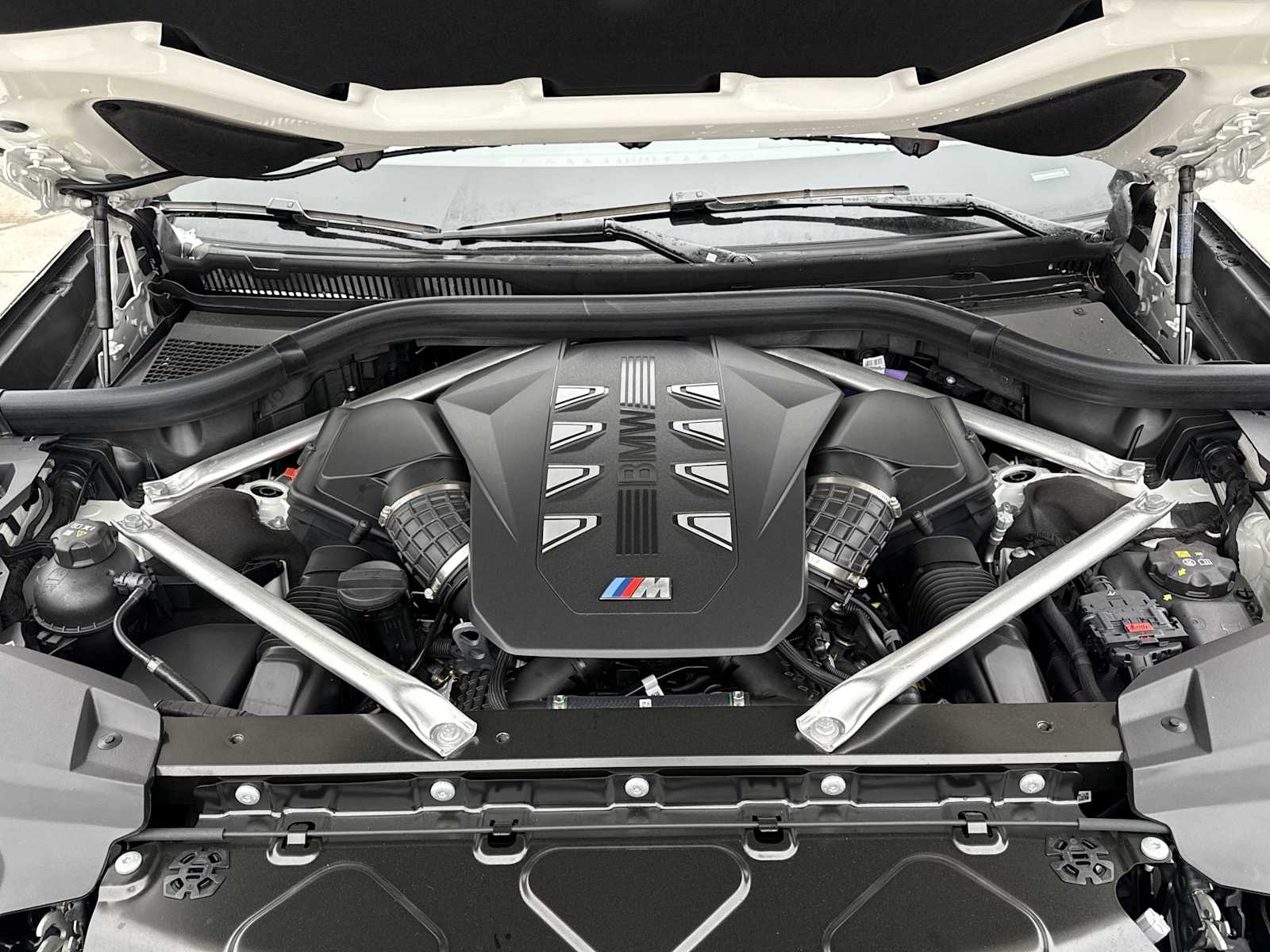 Thumbnail: 2026 BMW X7 - 15