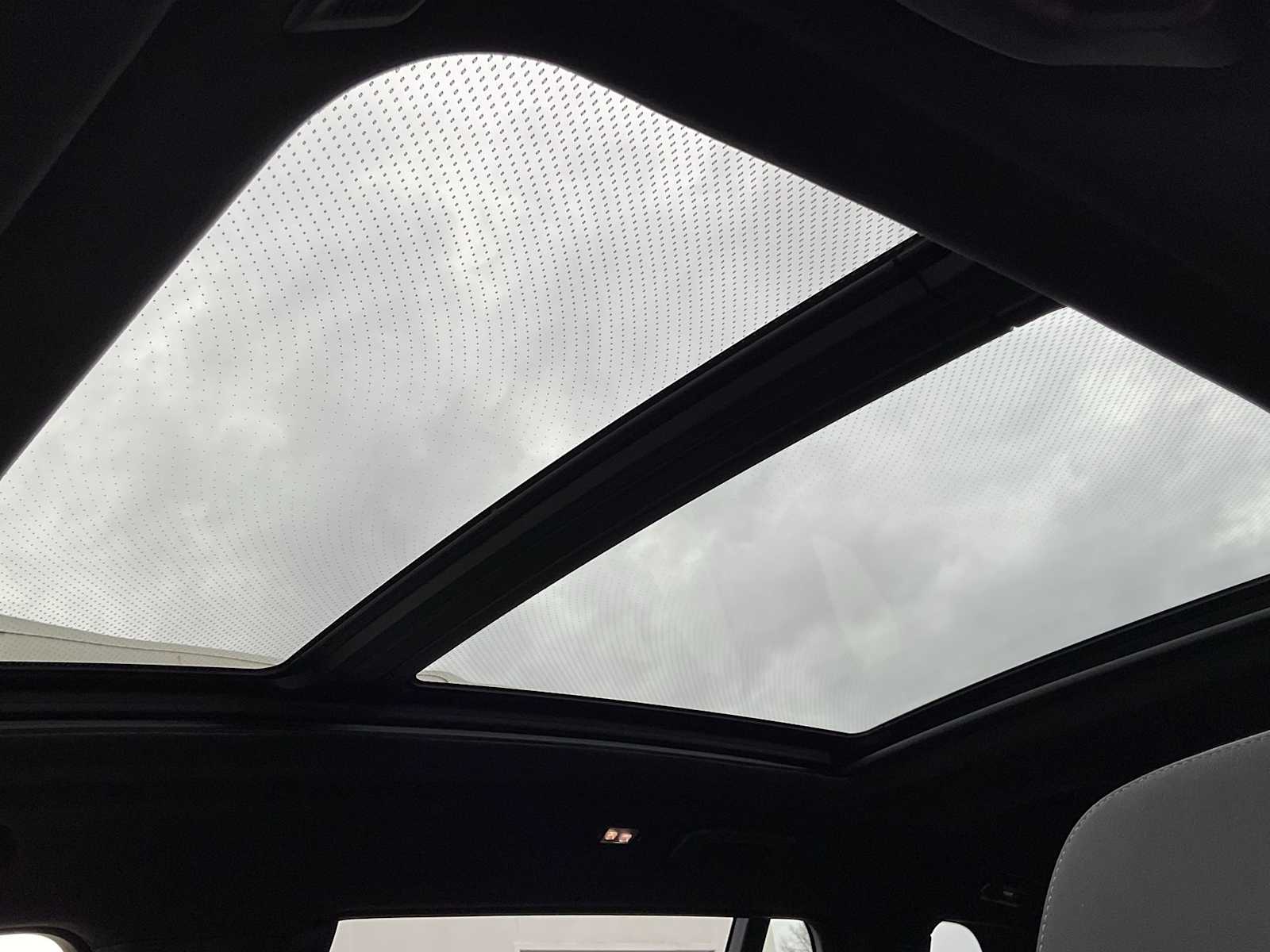 Thumbnail: 2024 BMW X7 - 19