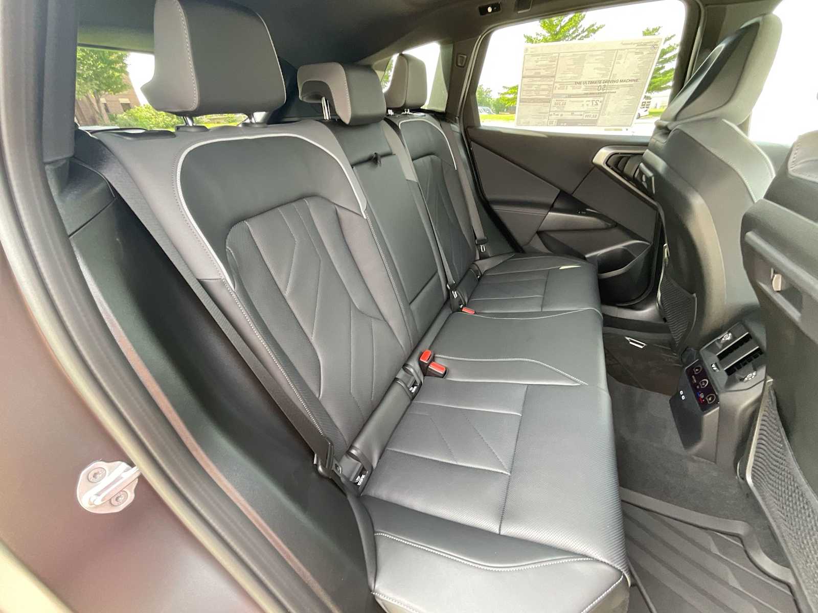 Thumbnail: 2025 BMW X3 - 21