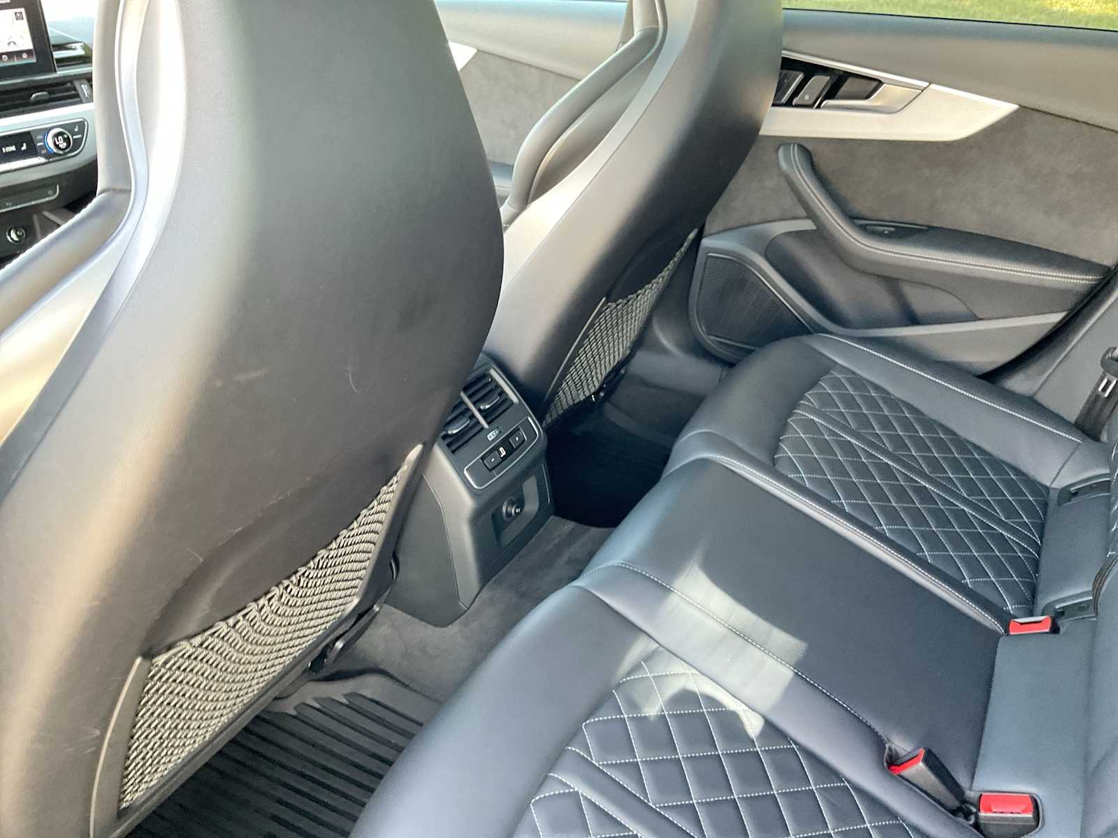 Thumbnail: 2020 Audi S4 - 19