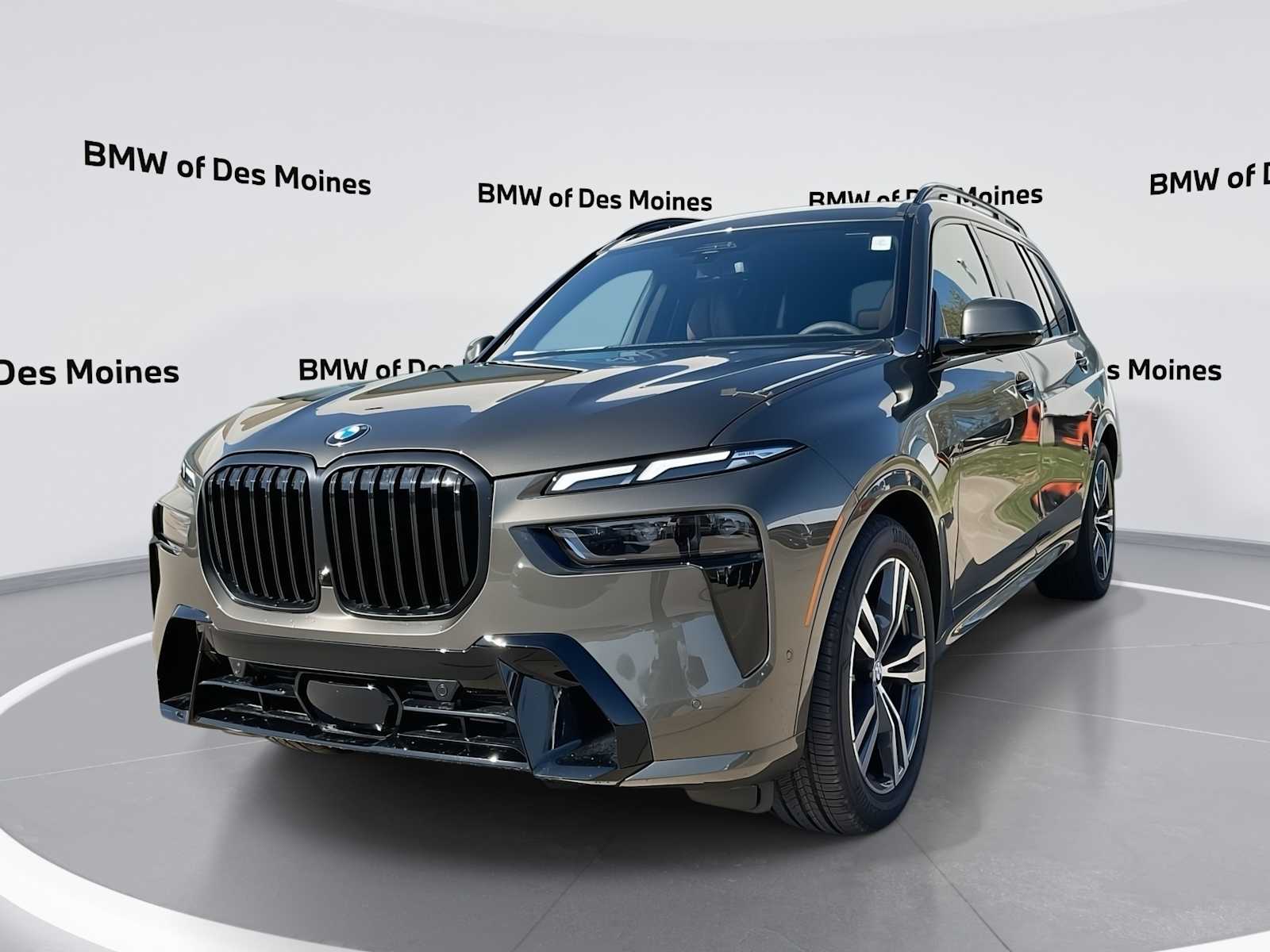 2025 BMW X7 xDrive40i -
                  Urbandale, IA