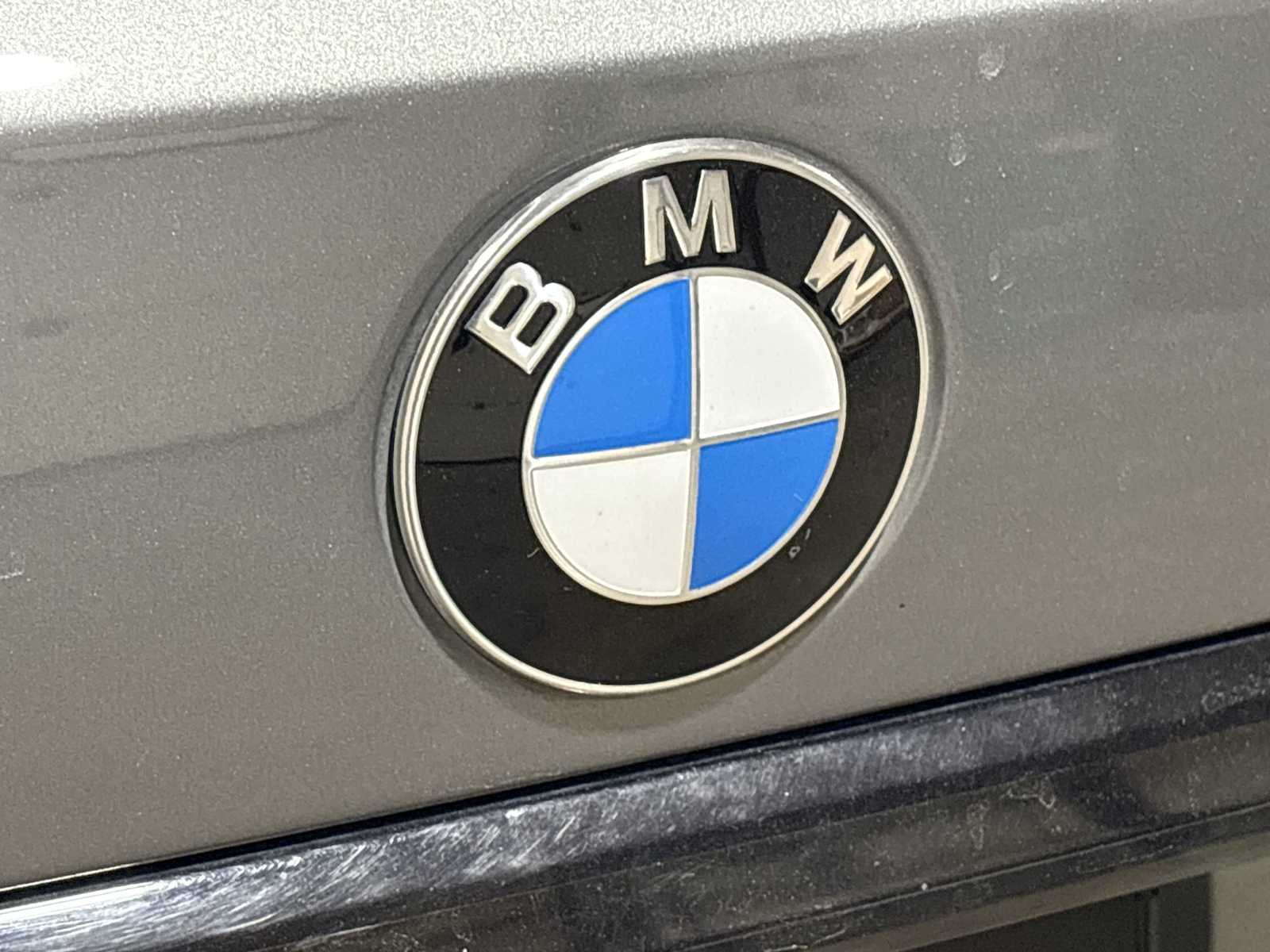 Thumbnail: 2024 BMW X7 - 12