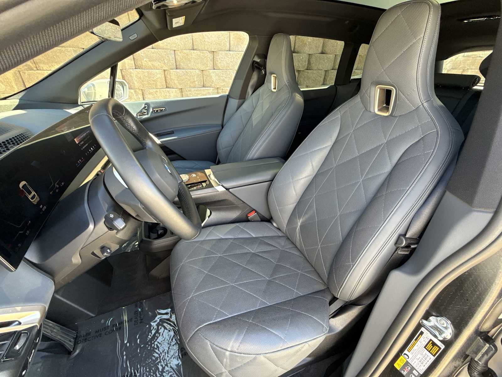 Thumbnail: 2026 BMW iX - 16