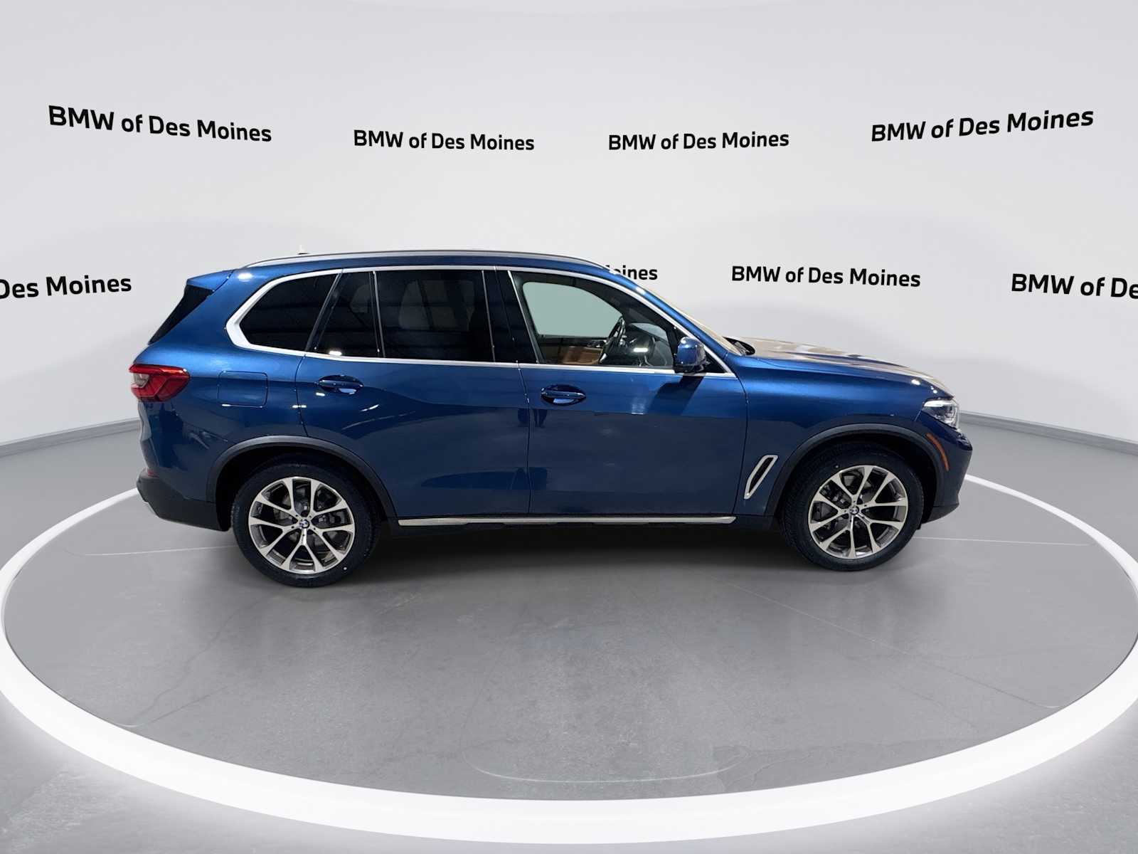 Thumbnail: 2019 BMW X5 - 9