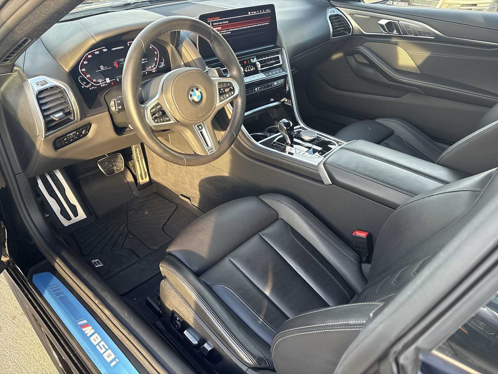 Thumbnail: 2025 BMW 8 Series - 10