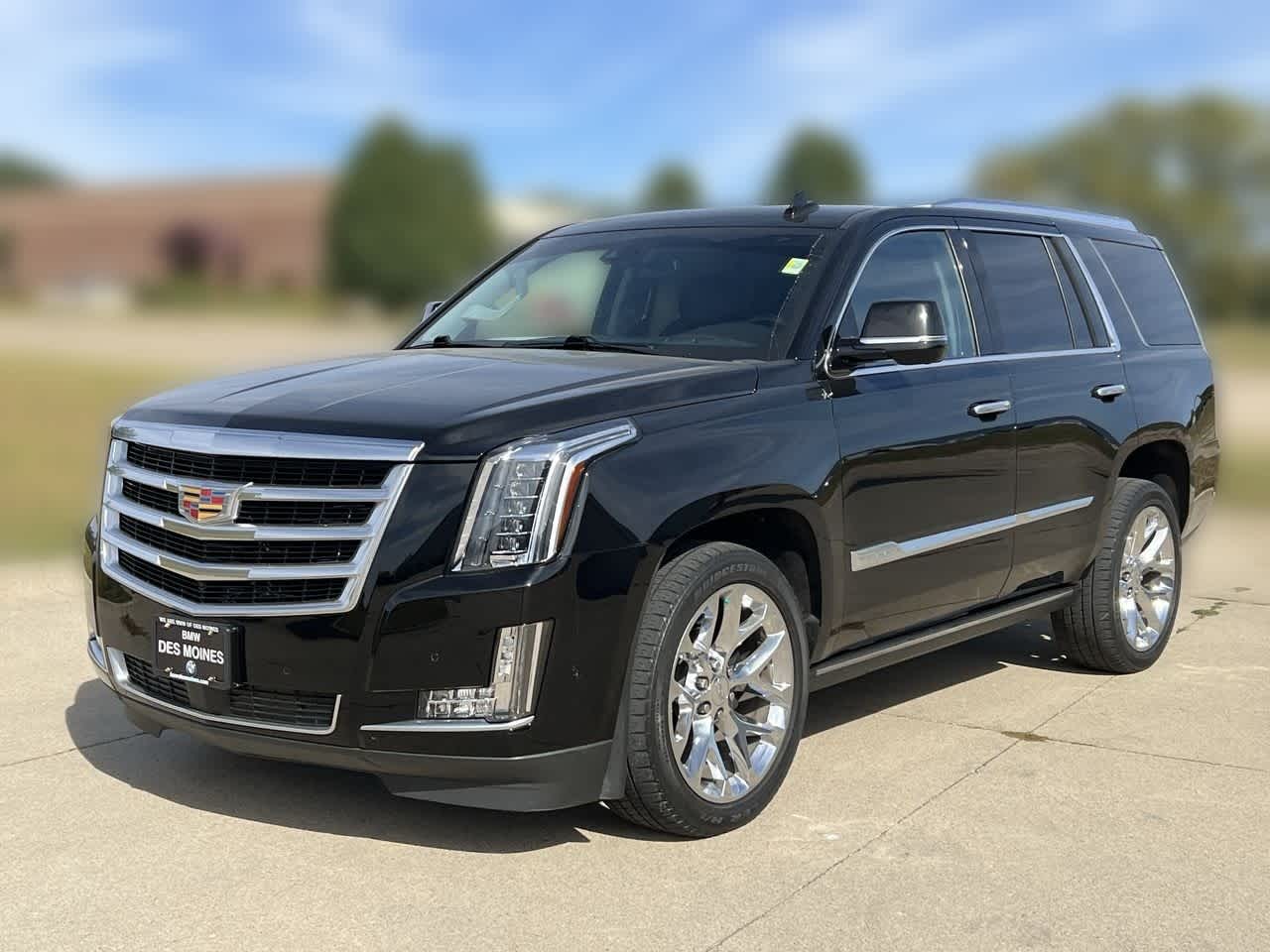 2020 Cadillac Escalade Premium Luxury -
                Urbandale, IA