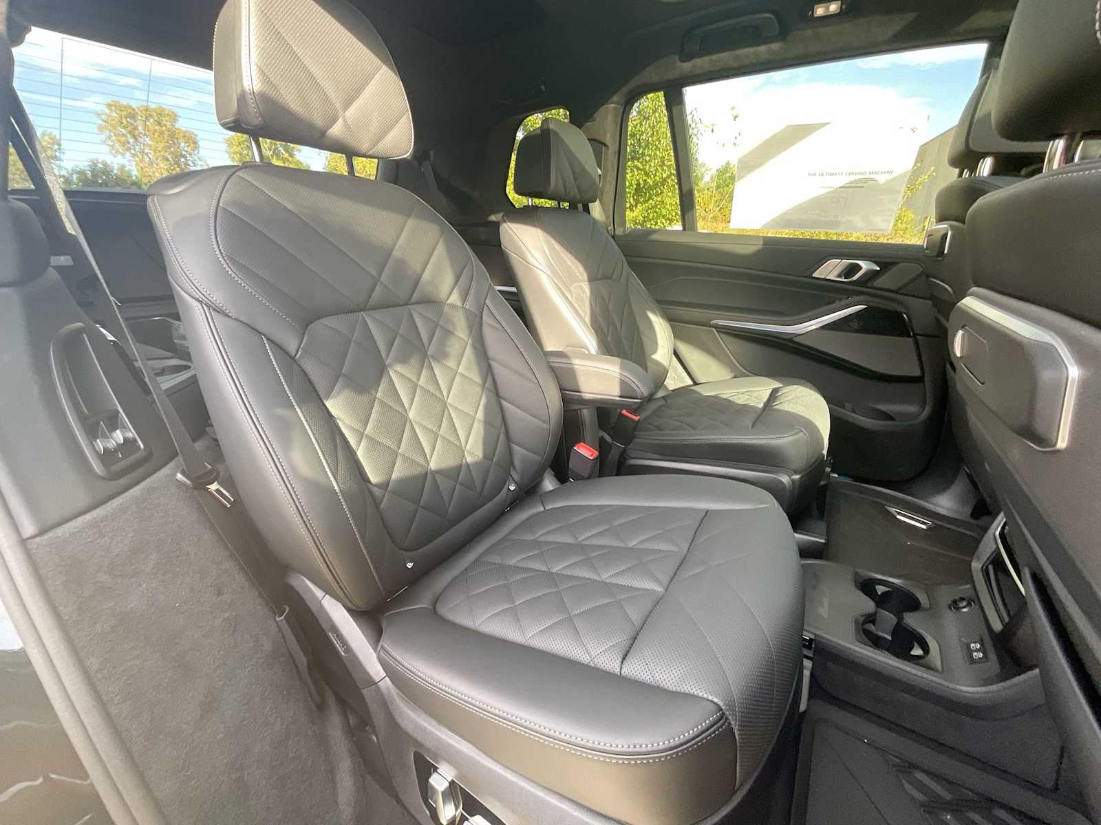 Thumbnail: 2026 BMW X7 - 22