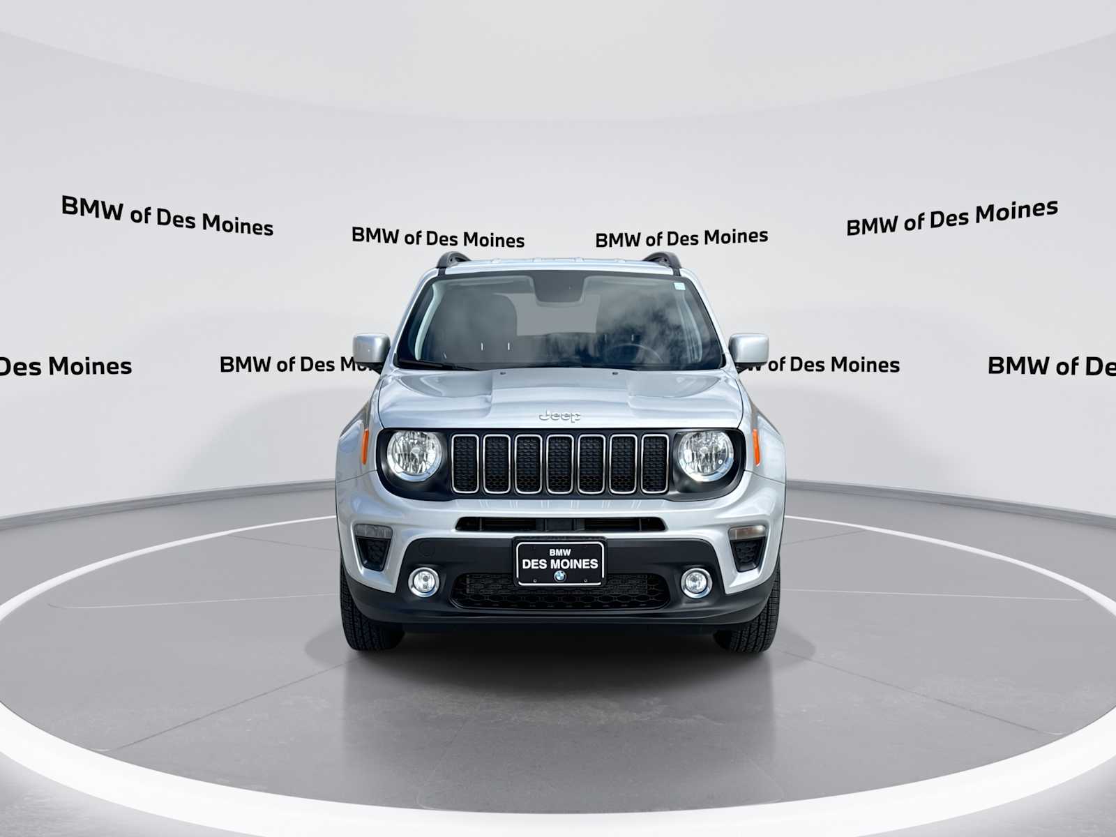 Thumbnail: 2019 Jeep Renegade - 3