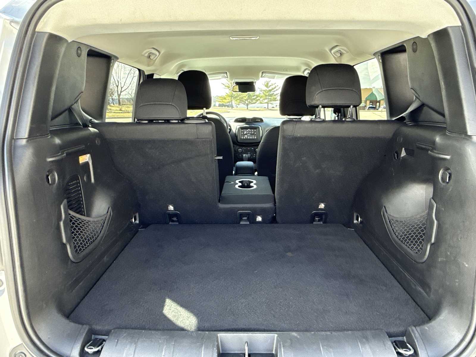 Thumbnail: 2019 Jeep Renegade - 35