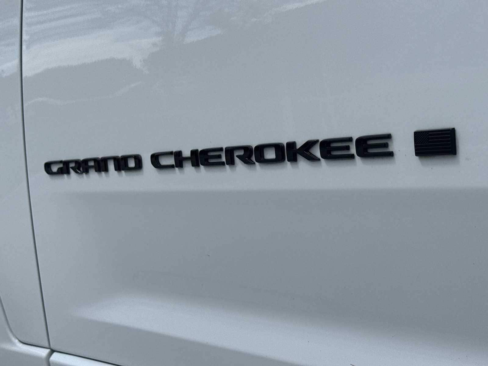 Thumbnail: 2023 Jeep Grand Cherokee - 13