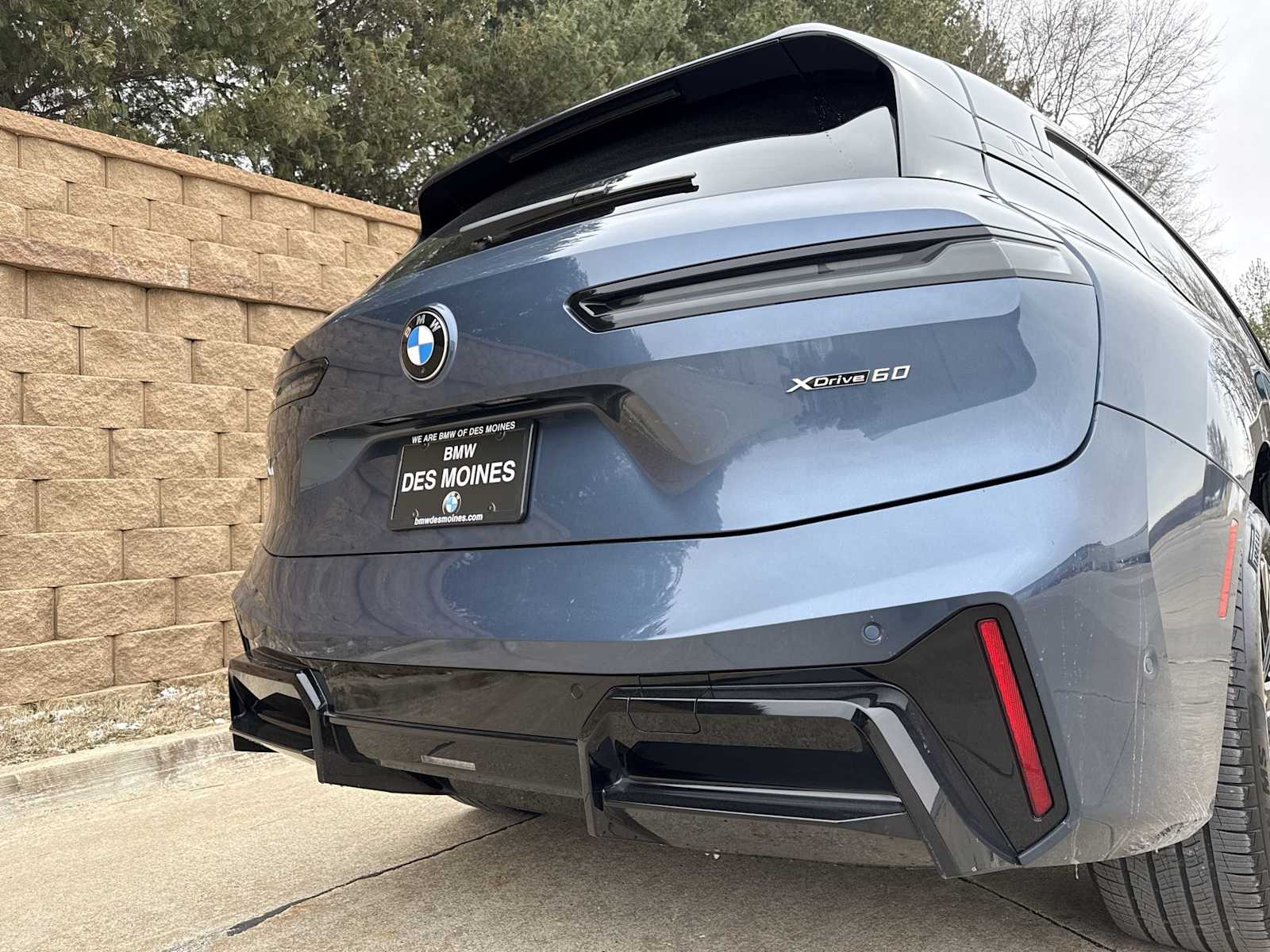 Thumbnail: 2026 BMW iX - 44