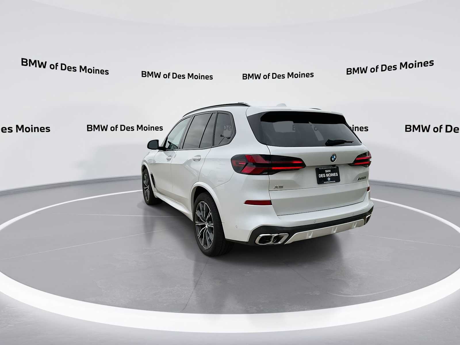 2025 BMW X5 M60i 6