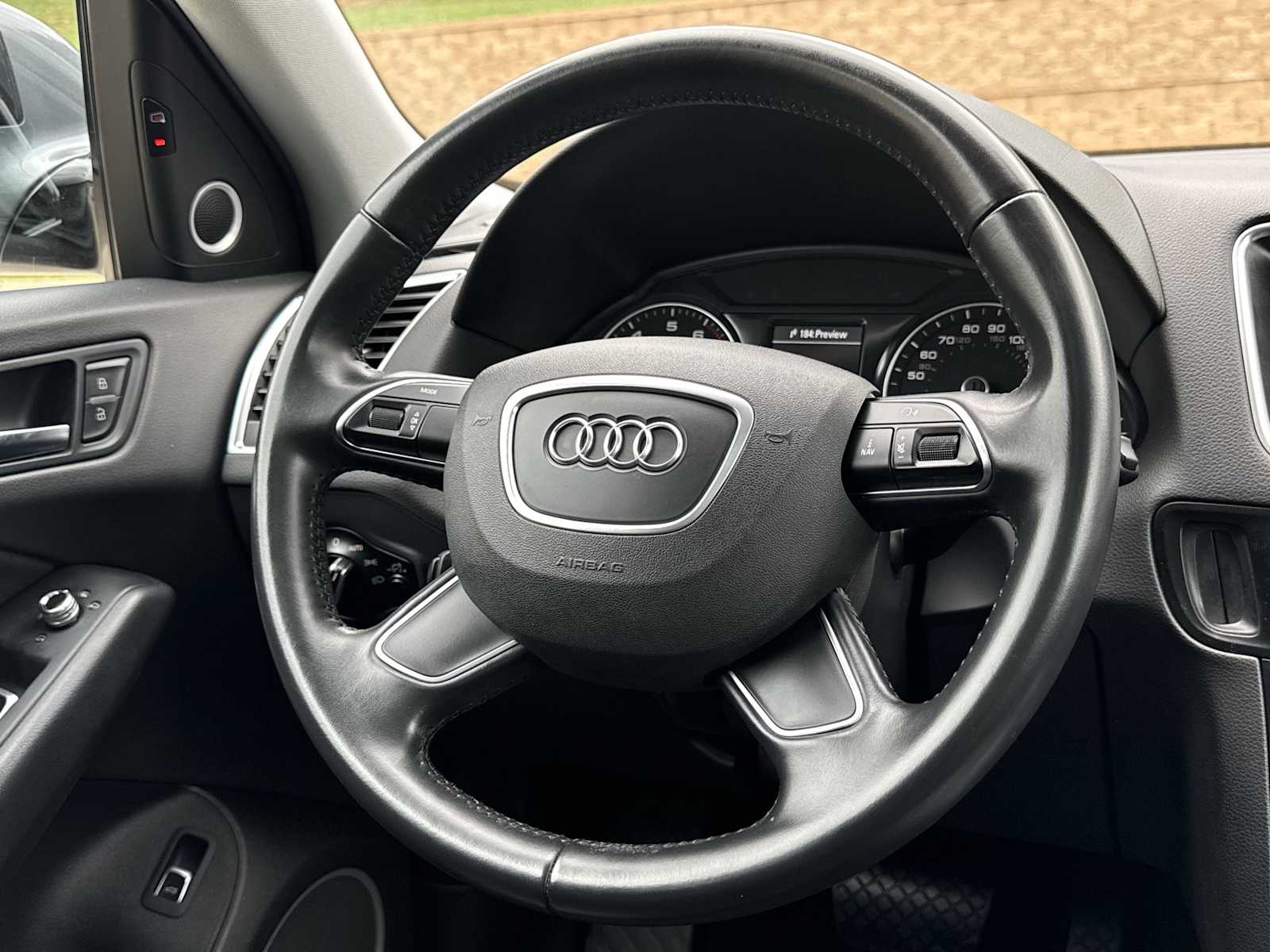 Thumbnail: 2016 Audi Q5 - 25