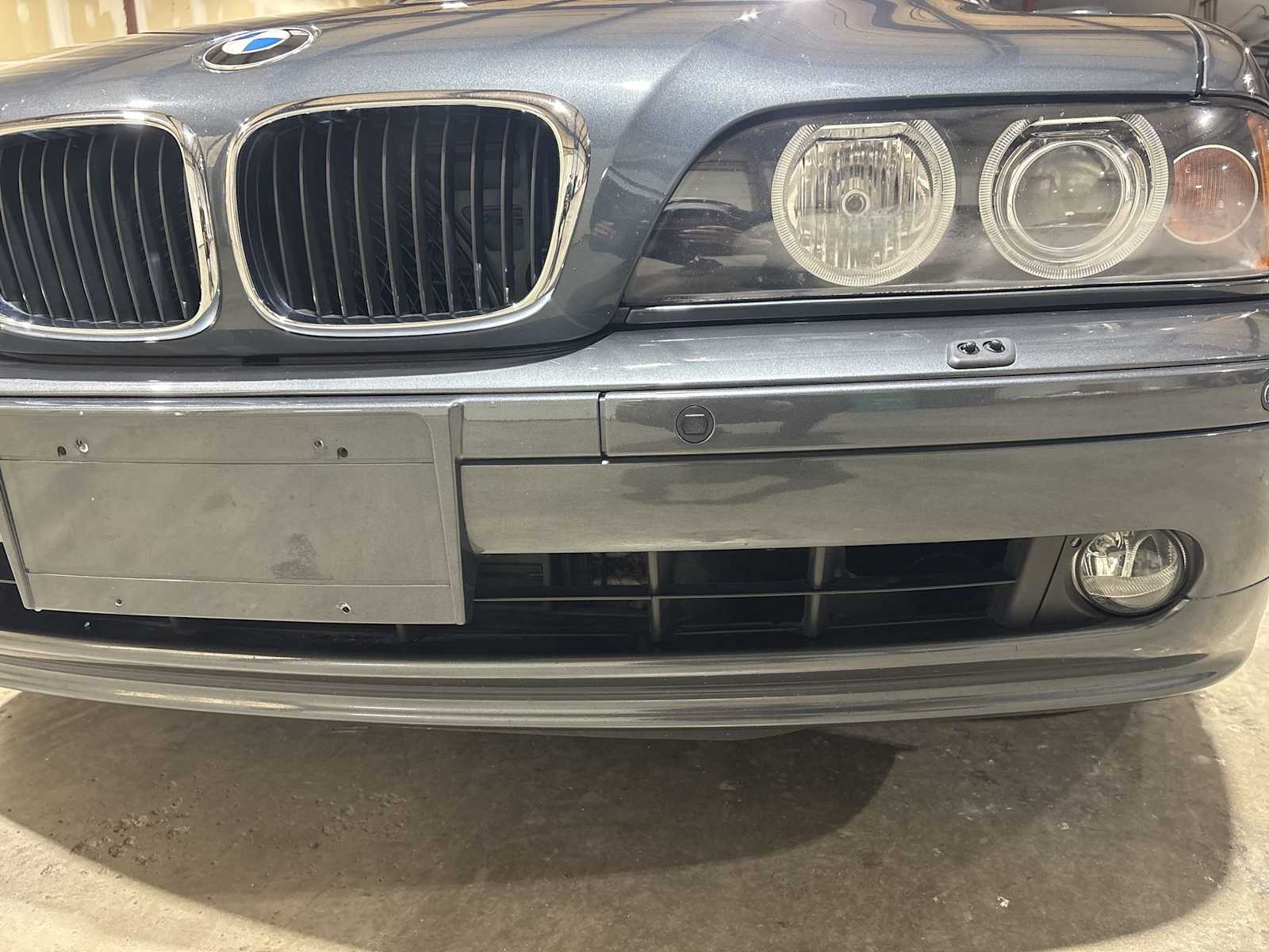 Thumbnail: 2001 BMW 5 Series - 11