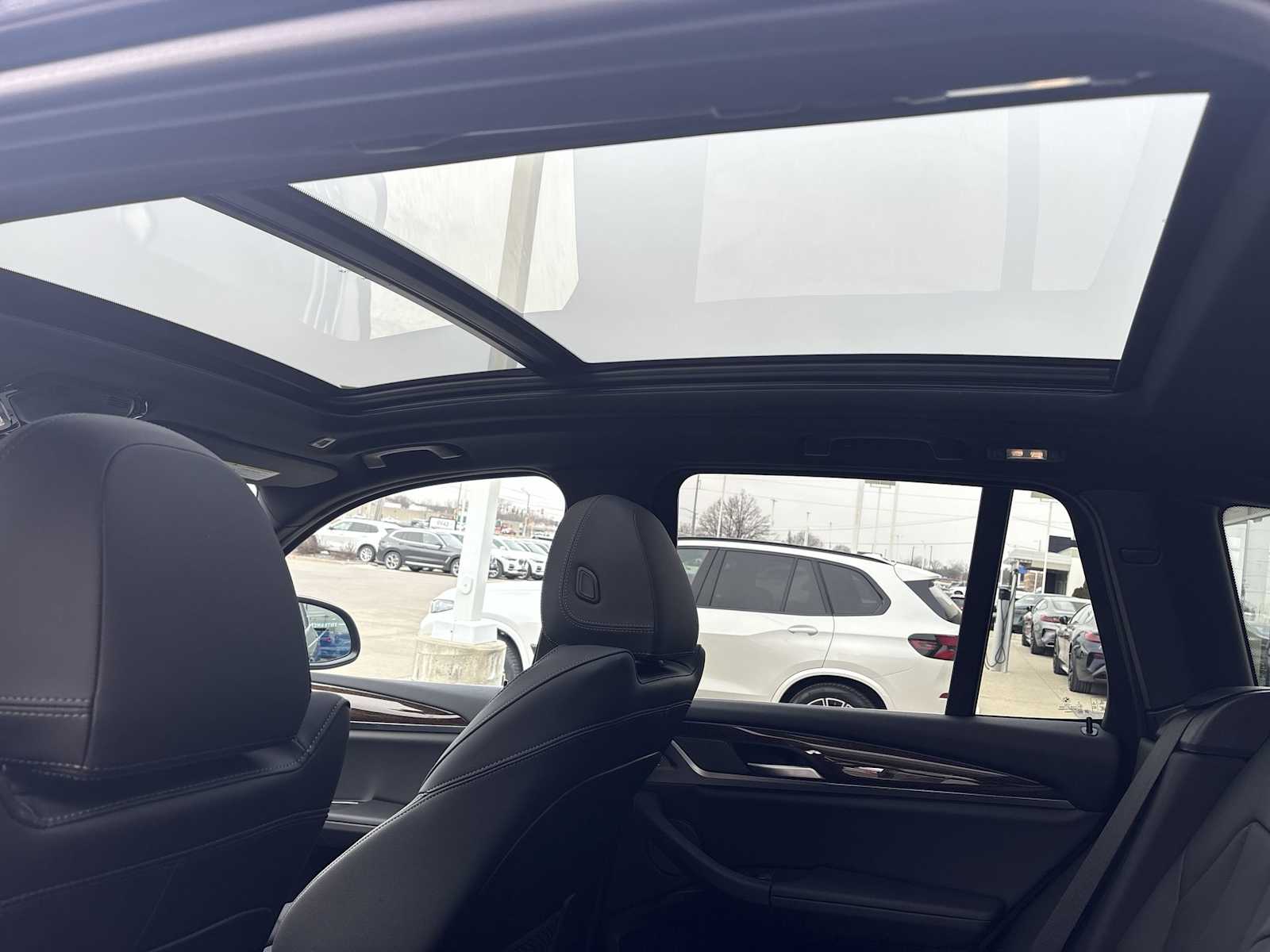 Thumbnail: 2023 BMW X3 - 17