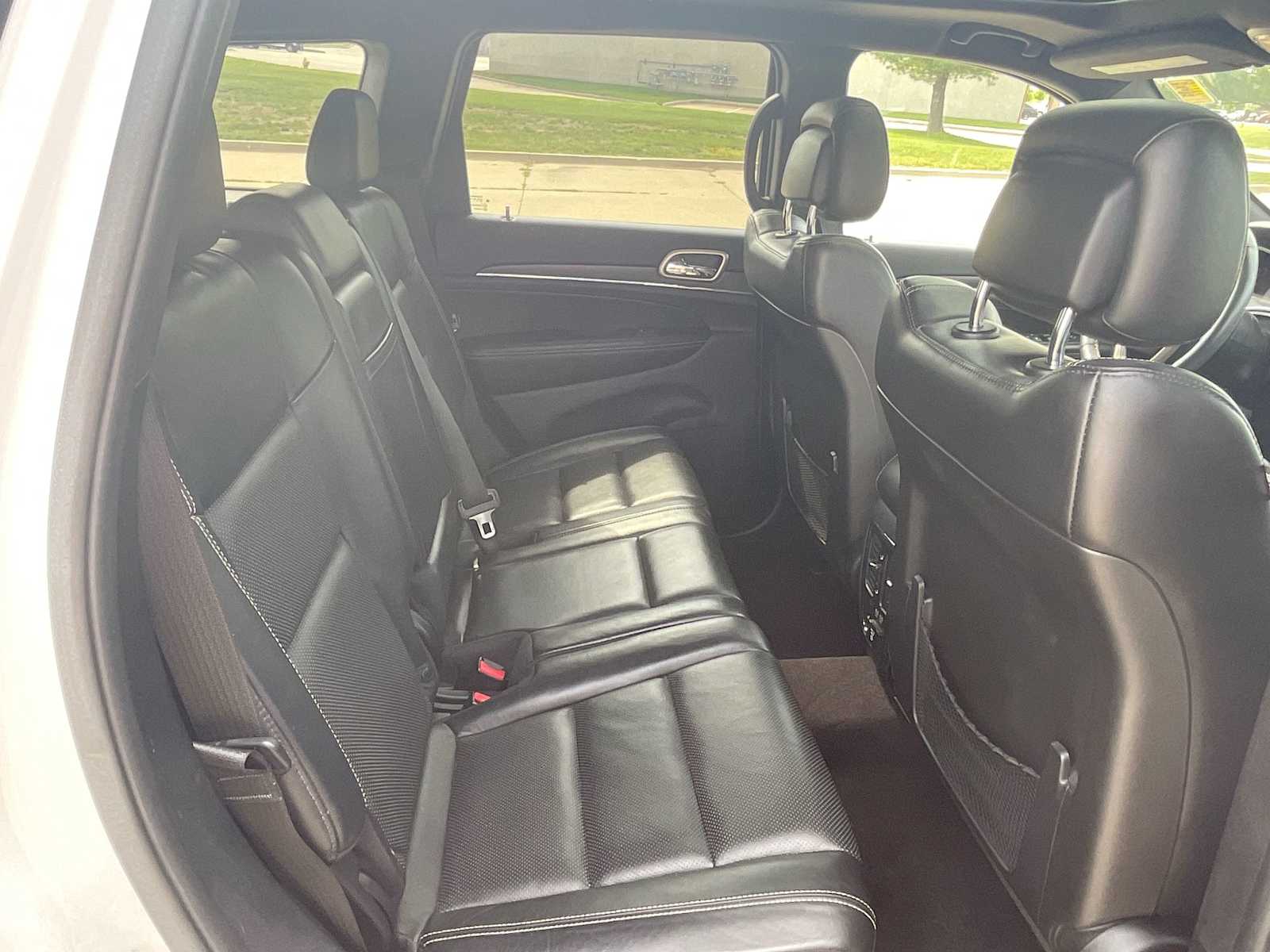 2016 Jeep Grand Cherokee Limited Edition 19
