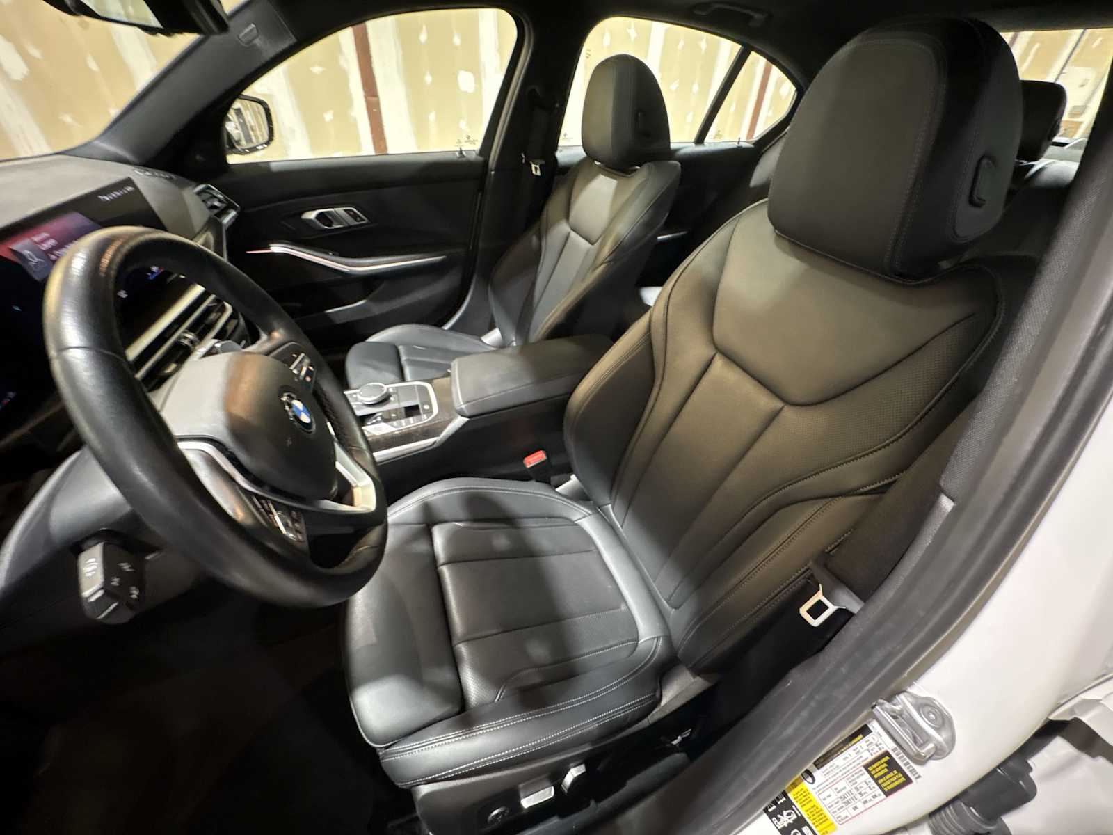 Thumbnail: 2023 BMW 3 Series - 16