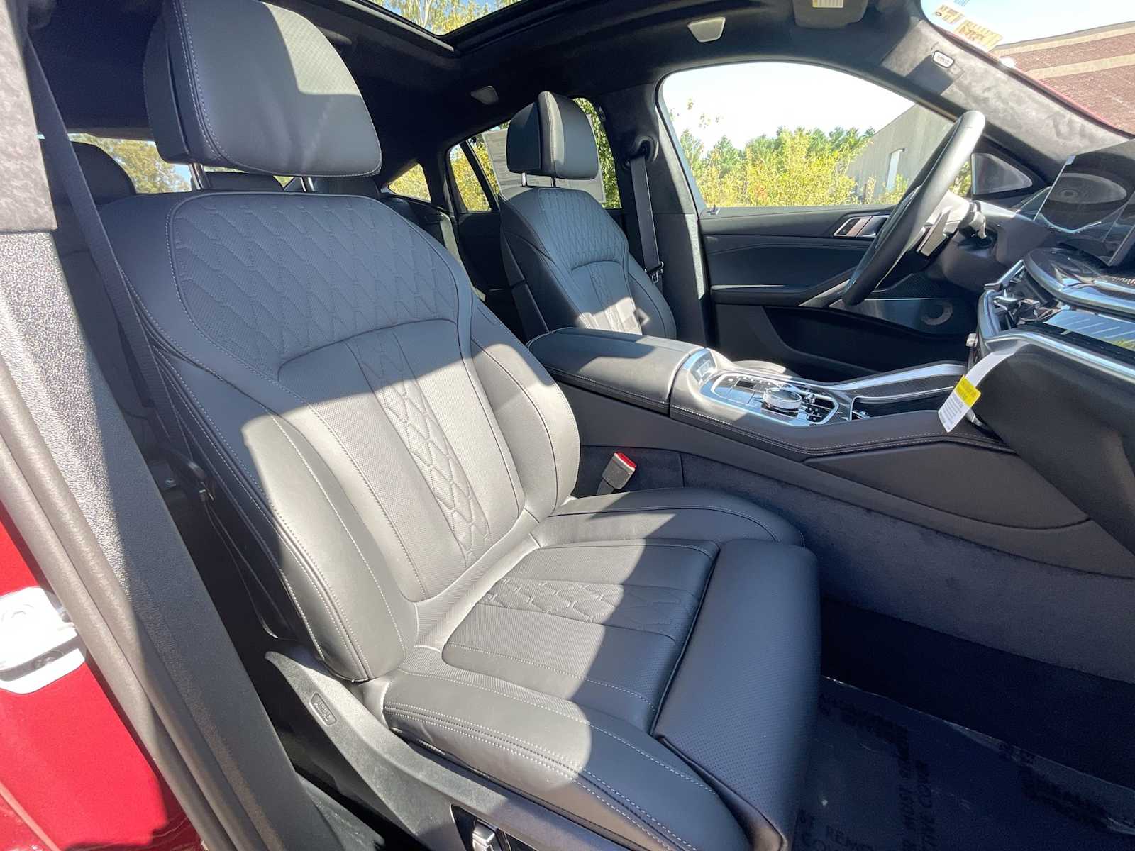 Thumbnail: 2026 BMW X6 - 23