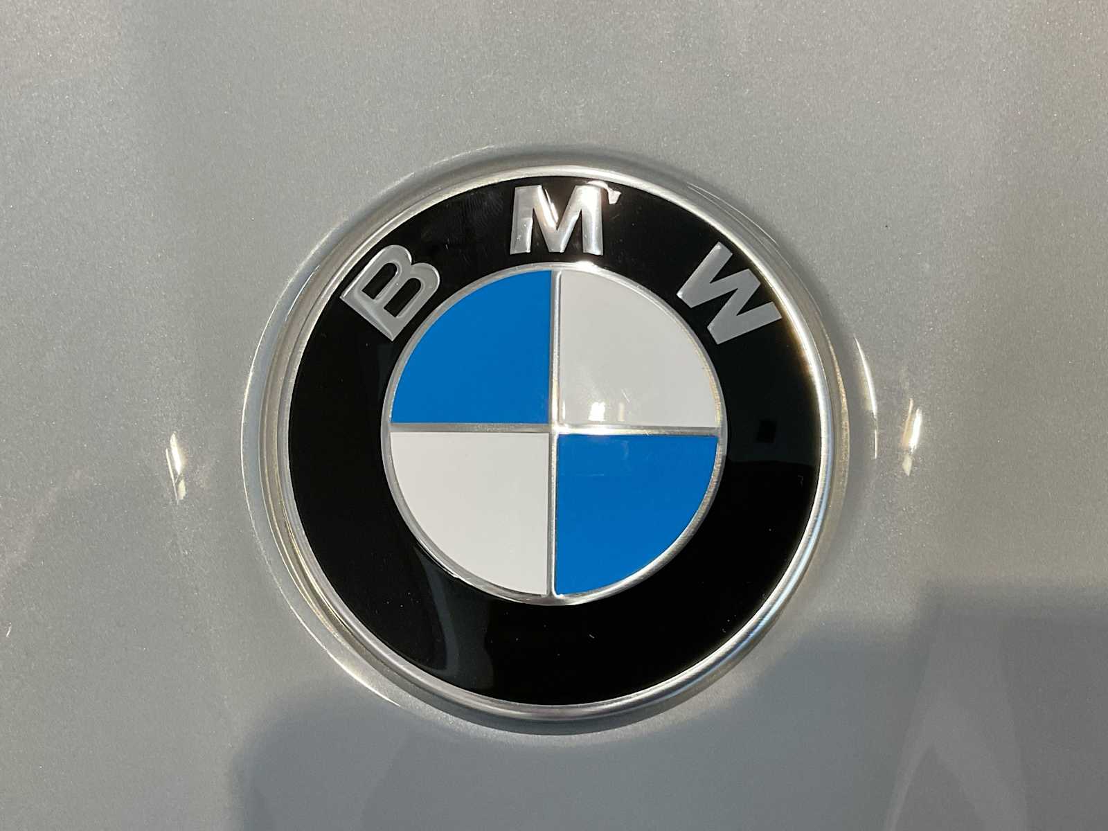 Thumbnail: 2026 BMW 5 Series - 11