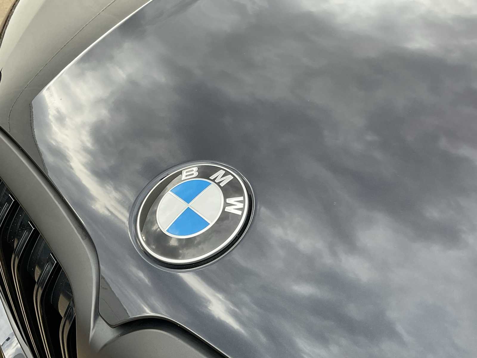 Thumbnail: 2024 BMW X7 - 11