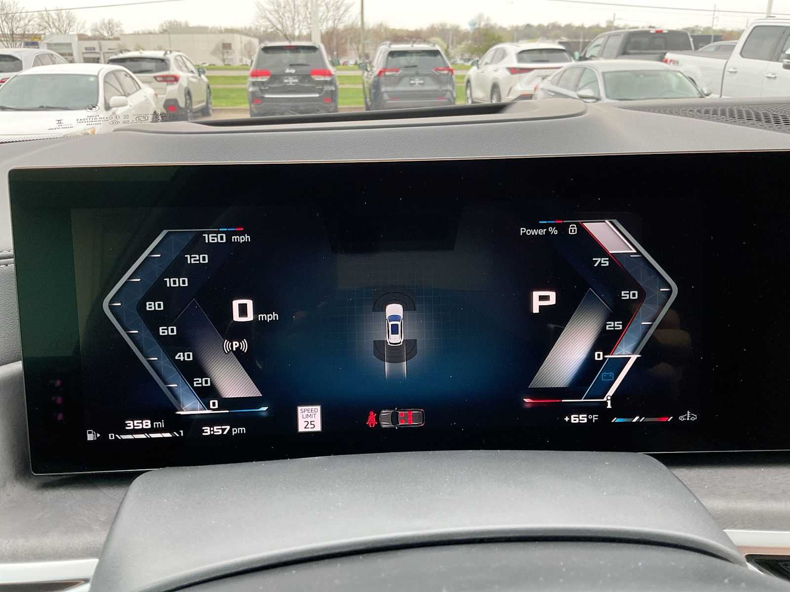 2025 BMW X5 M60i 36