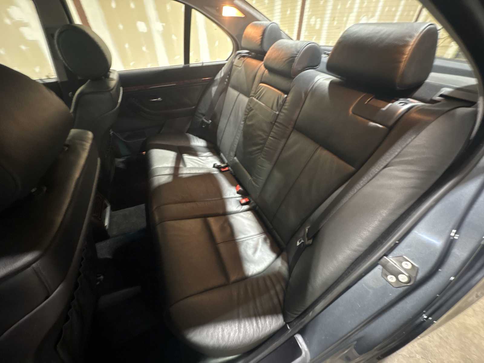 Thumbnail: 2001 BMW 5 Series - 19