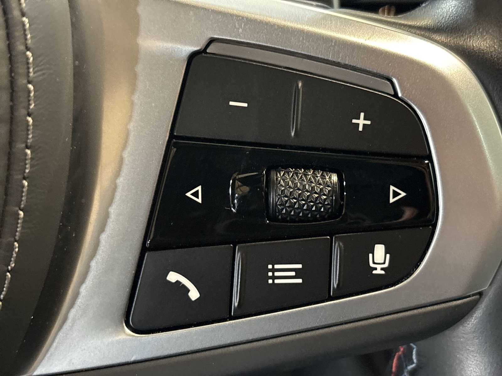 Thumbnail: 2023 BMW X7 - 26