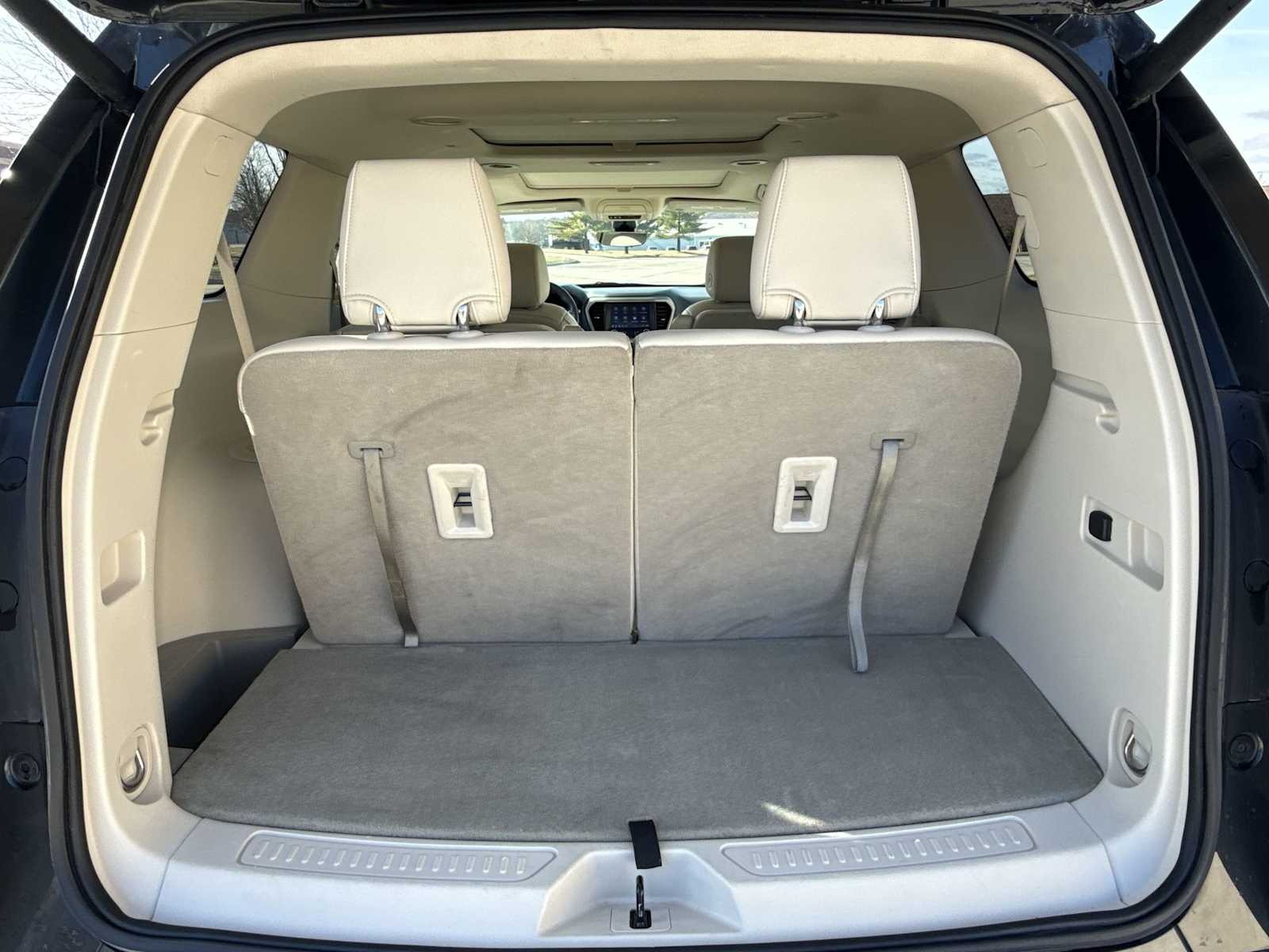 Thumbnail: 2021 GMC Acadia - 36