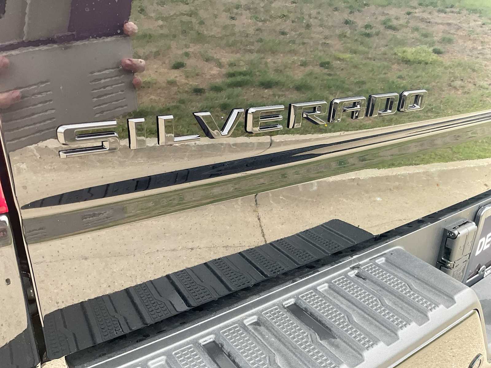2025 Chevrolet Silverado 1500 High Country 13