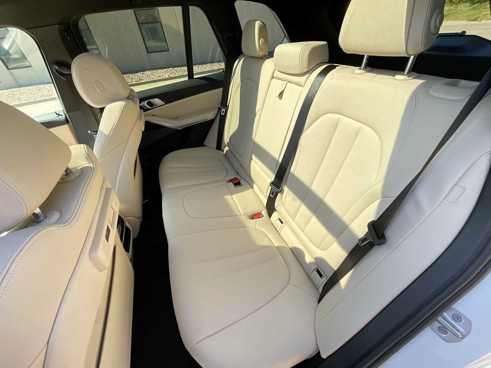 Thumbnail: 2021 BMW X5 - 21