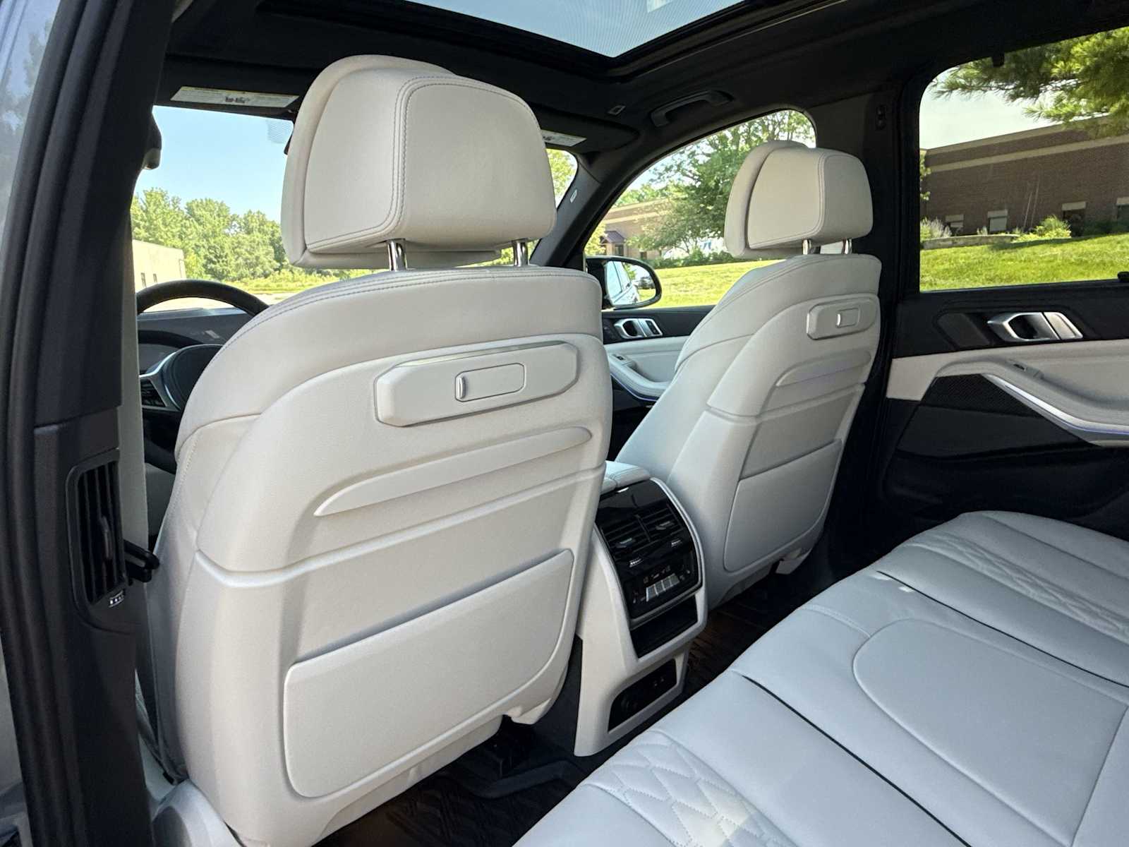 Thumbnail: 2026 BMW X5 - 19