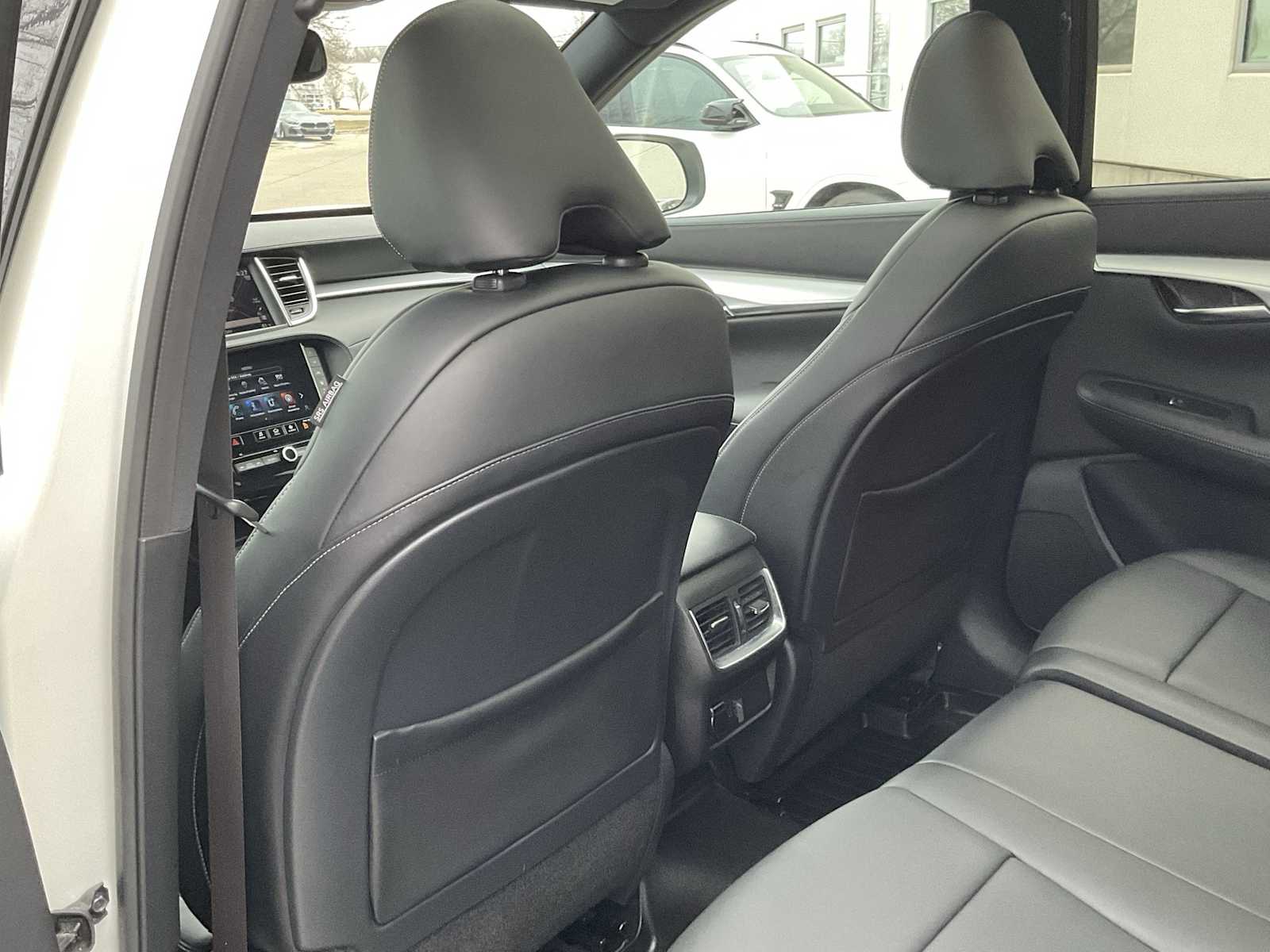 Thumbnail: 2020 INFINITI QX50 - 19