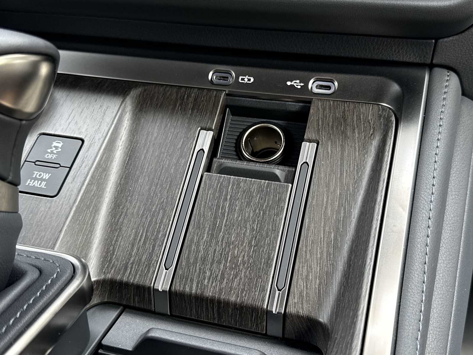 Thumbnail: 2025 Lexus GX - 34