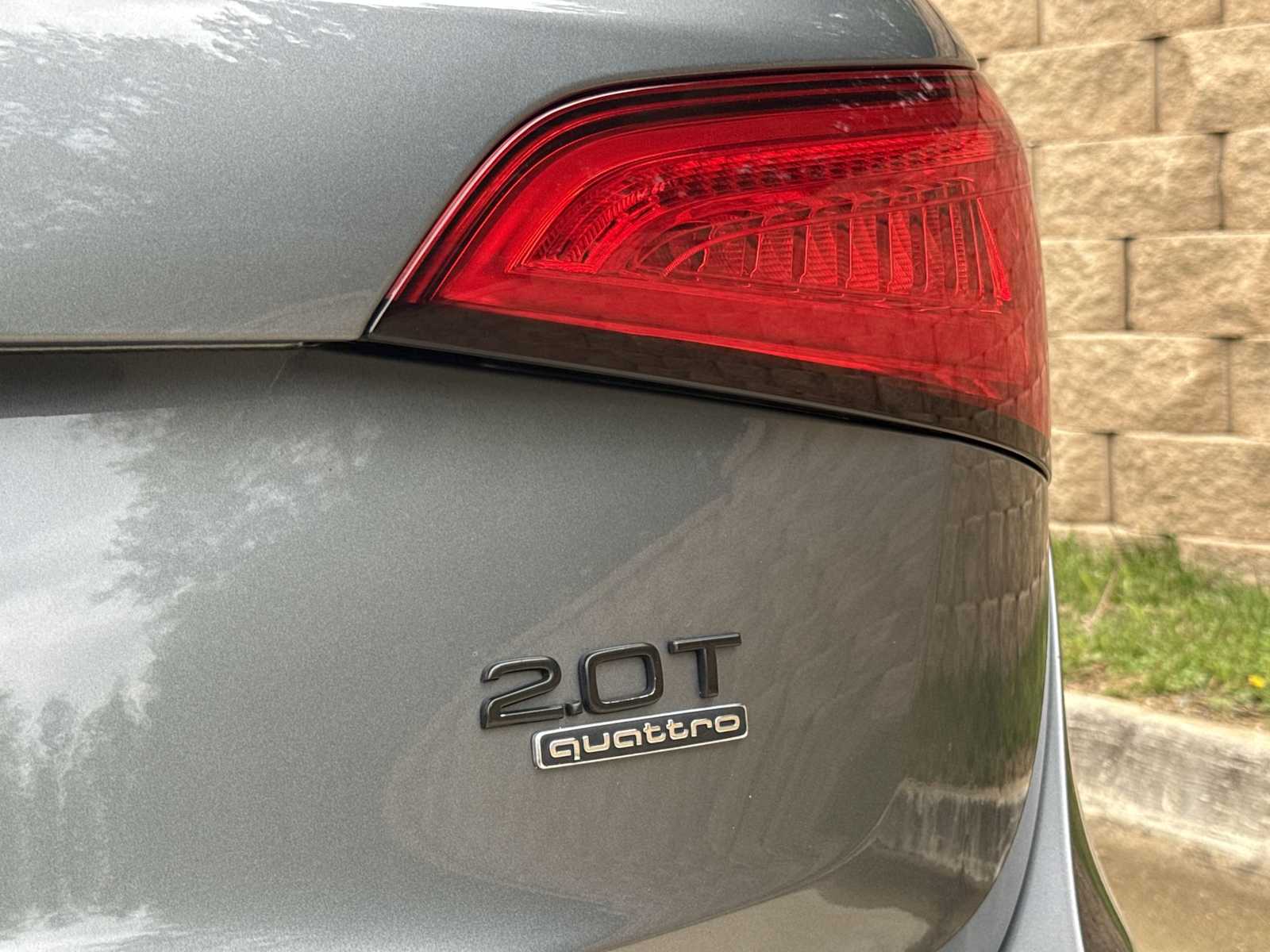 Thumbnail: 2016 Audi Q5 - 46