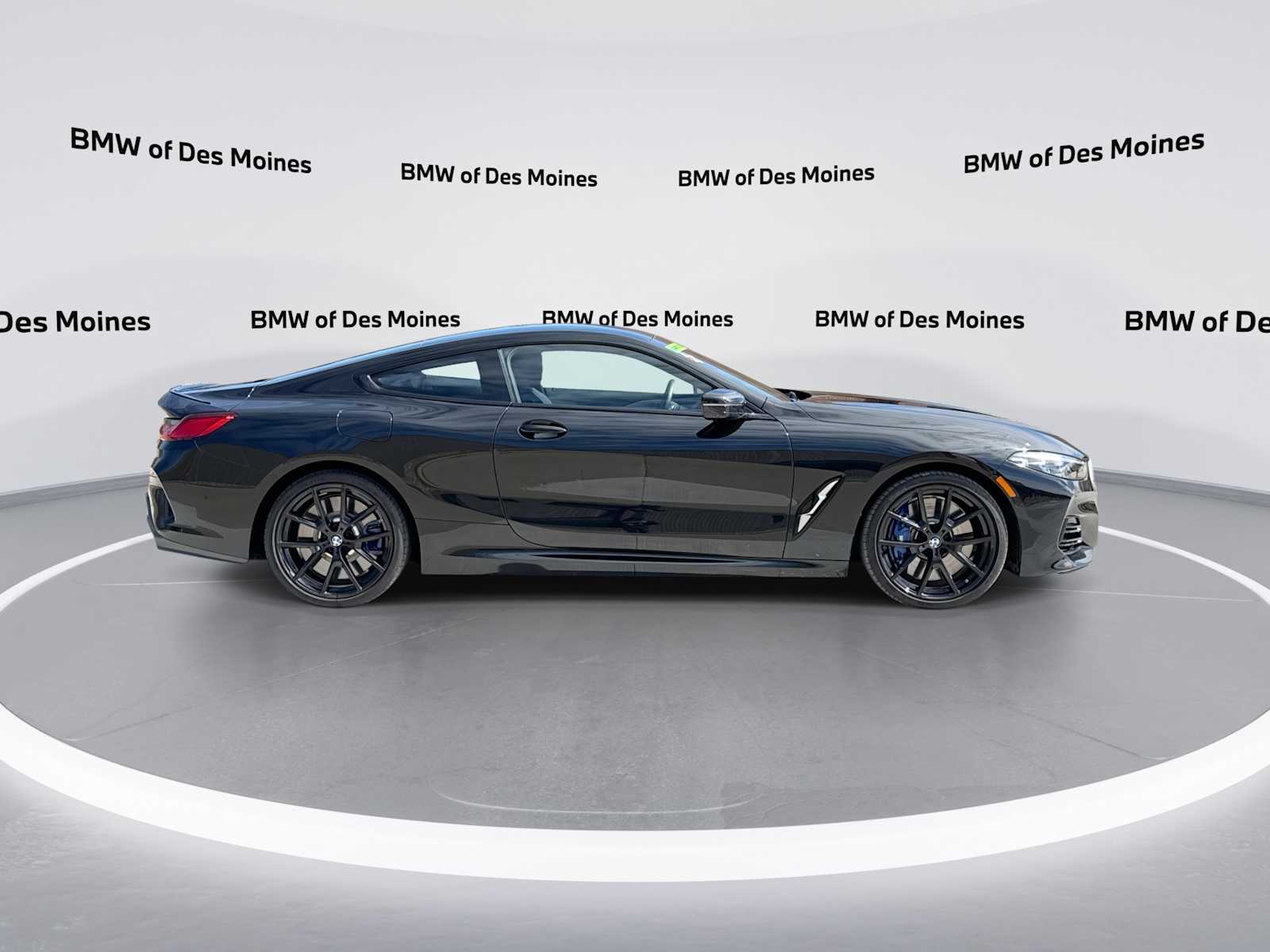 Thumbnail: 2025 BMW 8 Series - 9