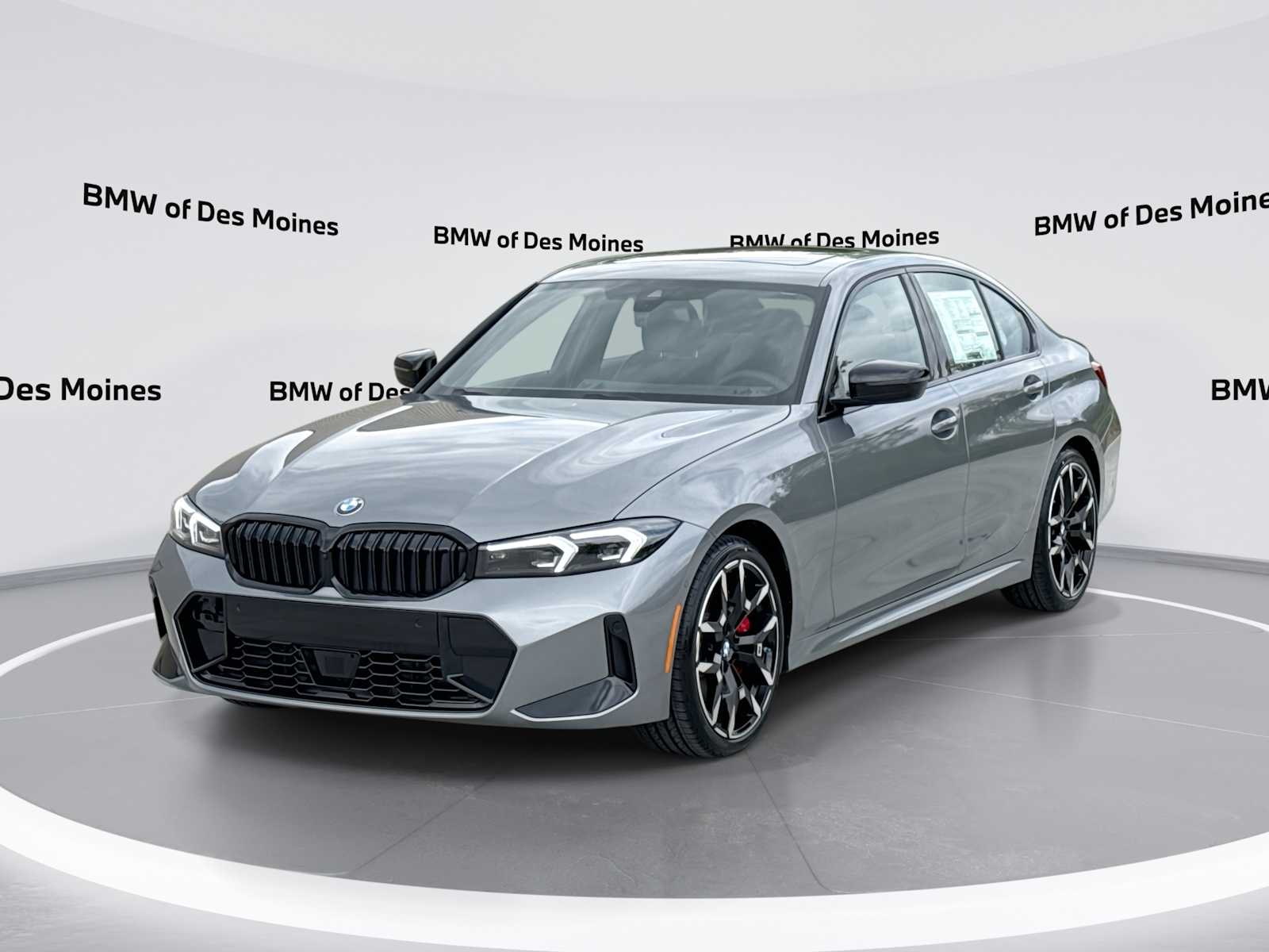 2026 BMW 3 Series 330i xDrive Sedan's photo