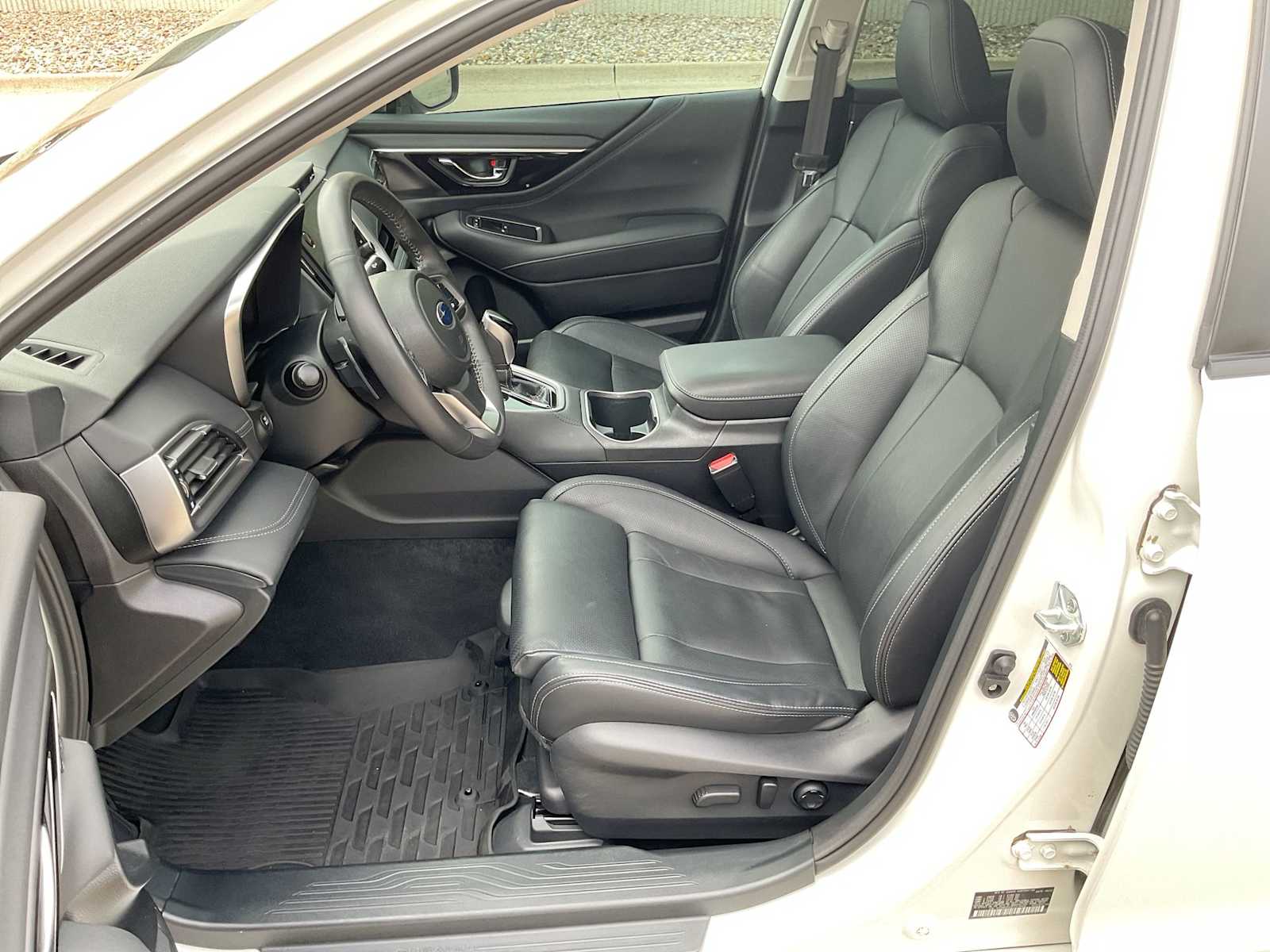 Thumbnail: 2023 Subaru Legacy - 10