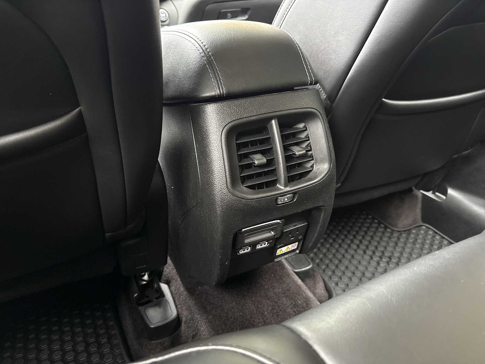 Thumbnail: 2019 Jeep Cherokee - 38
