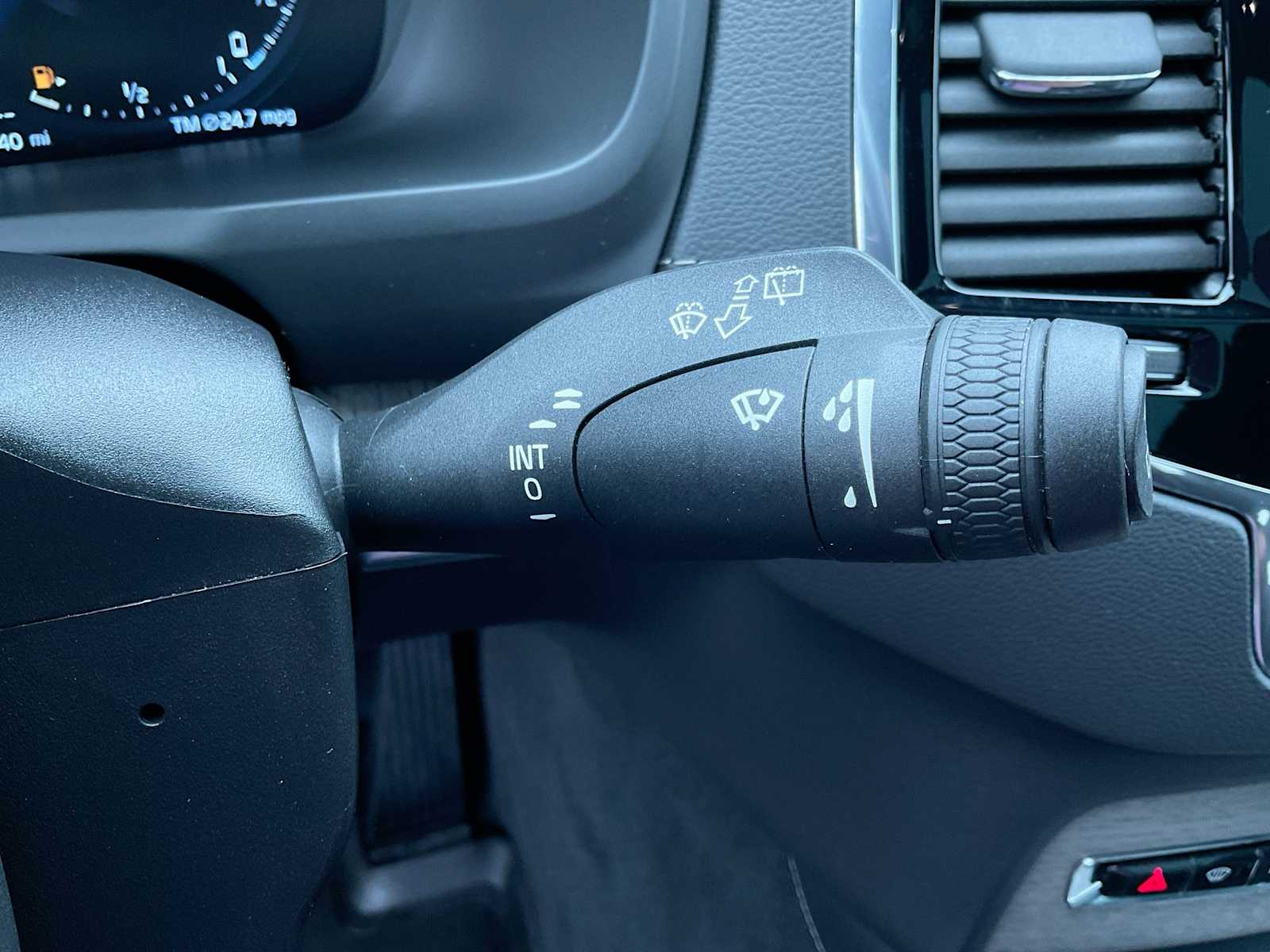 Thumbnail: 2020 Volvo XC90 - 29