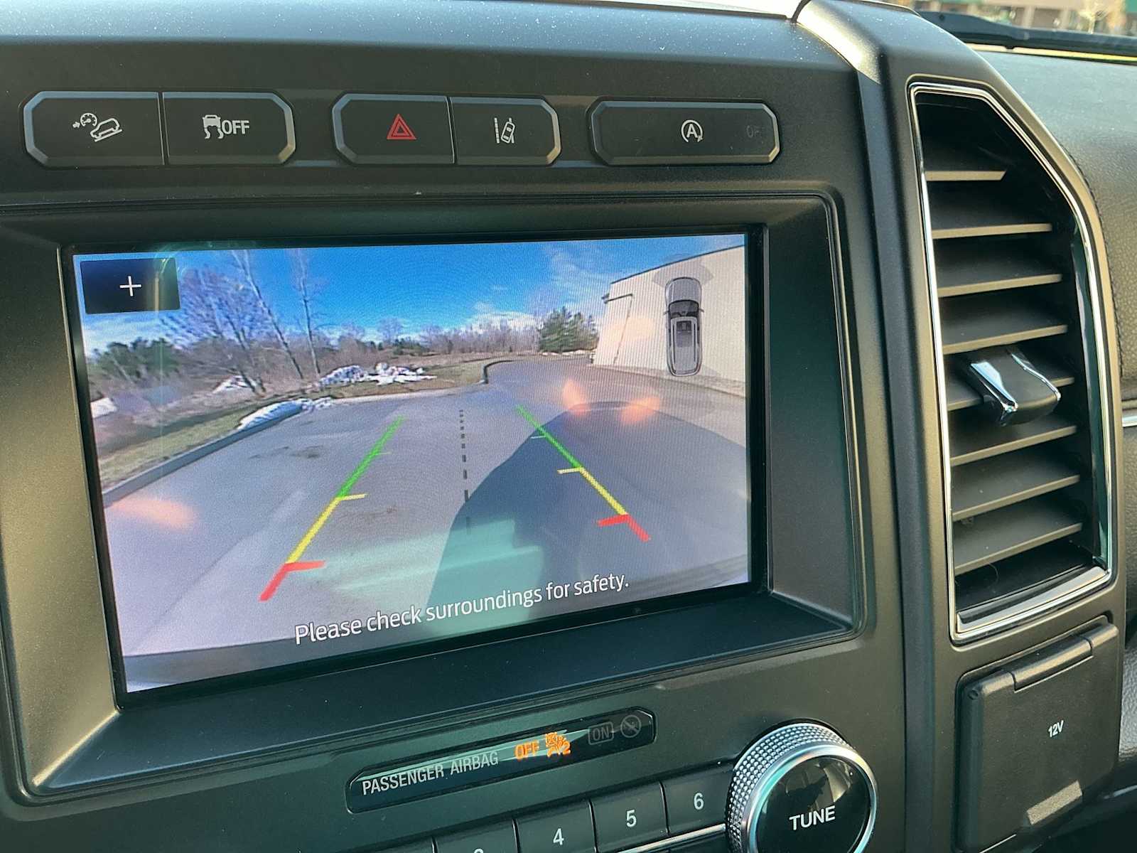 Thumbnail: 2021 Ford Expedition - 25