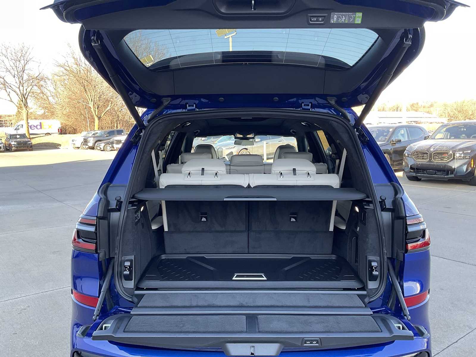 Thumbnail: 2026 BMW X7 - 36