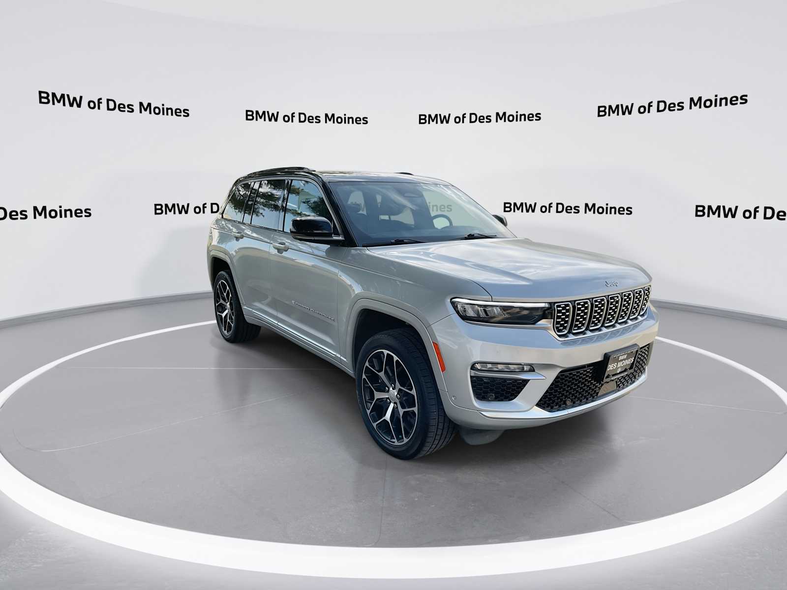 Thumbnail: 2025 Jeep Grand Cherokee - 2