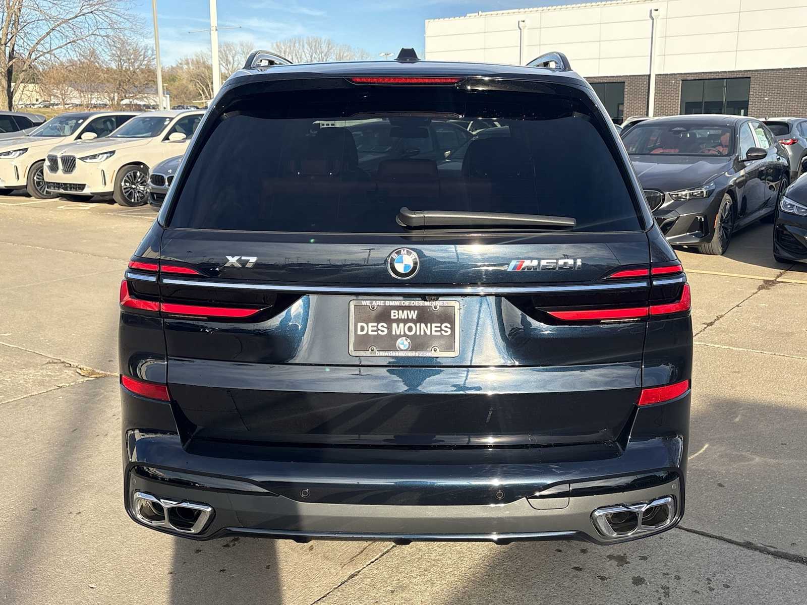 Thumbnail: 2025 BMW X7 - 13