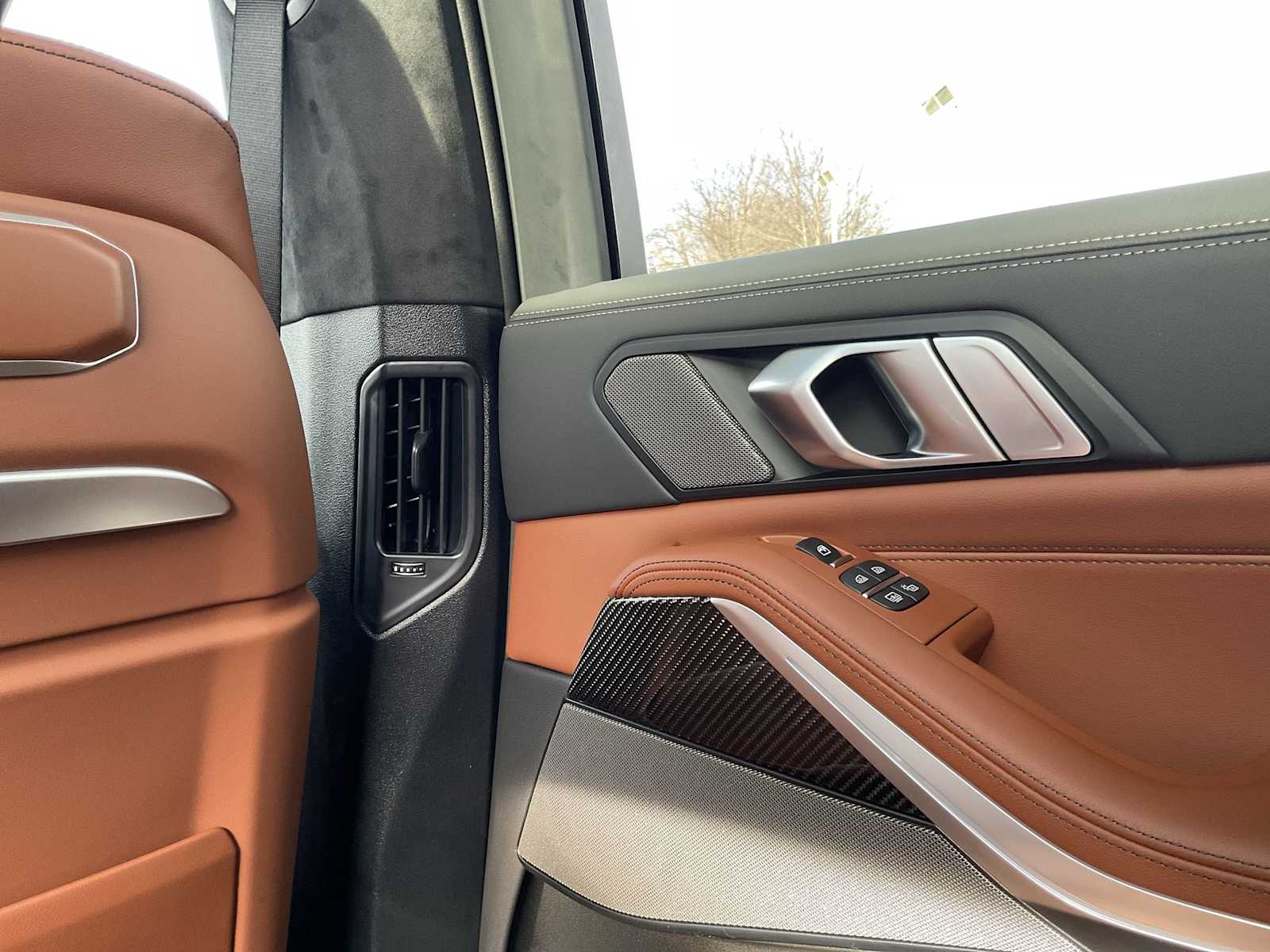 Thumbnail: 2026 BMW X7 - 41