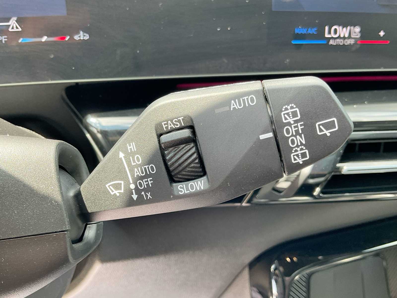 Thumbnail: 2025 BMW X1 - 27