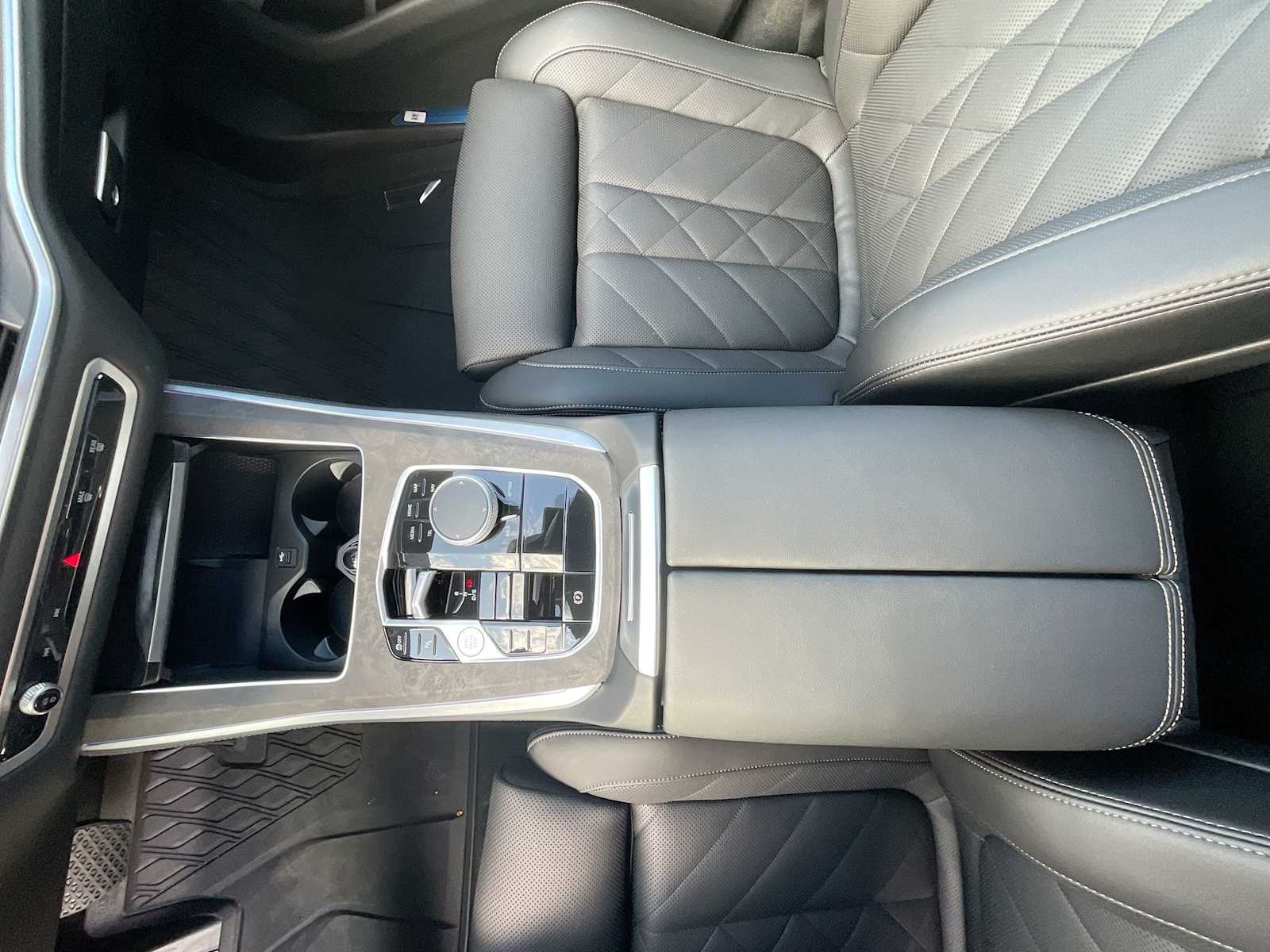 Thumbnail: 2025 BMW X5 - 29