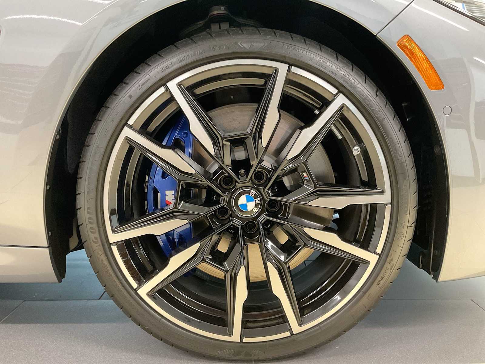 Thumbnail: 2026 BMW 8 Series - 14