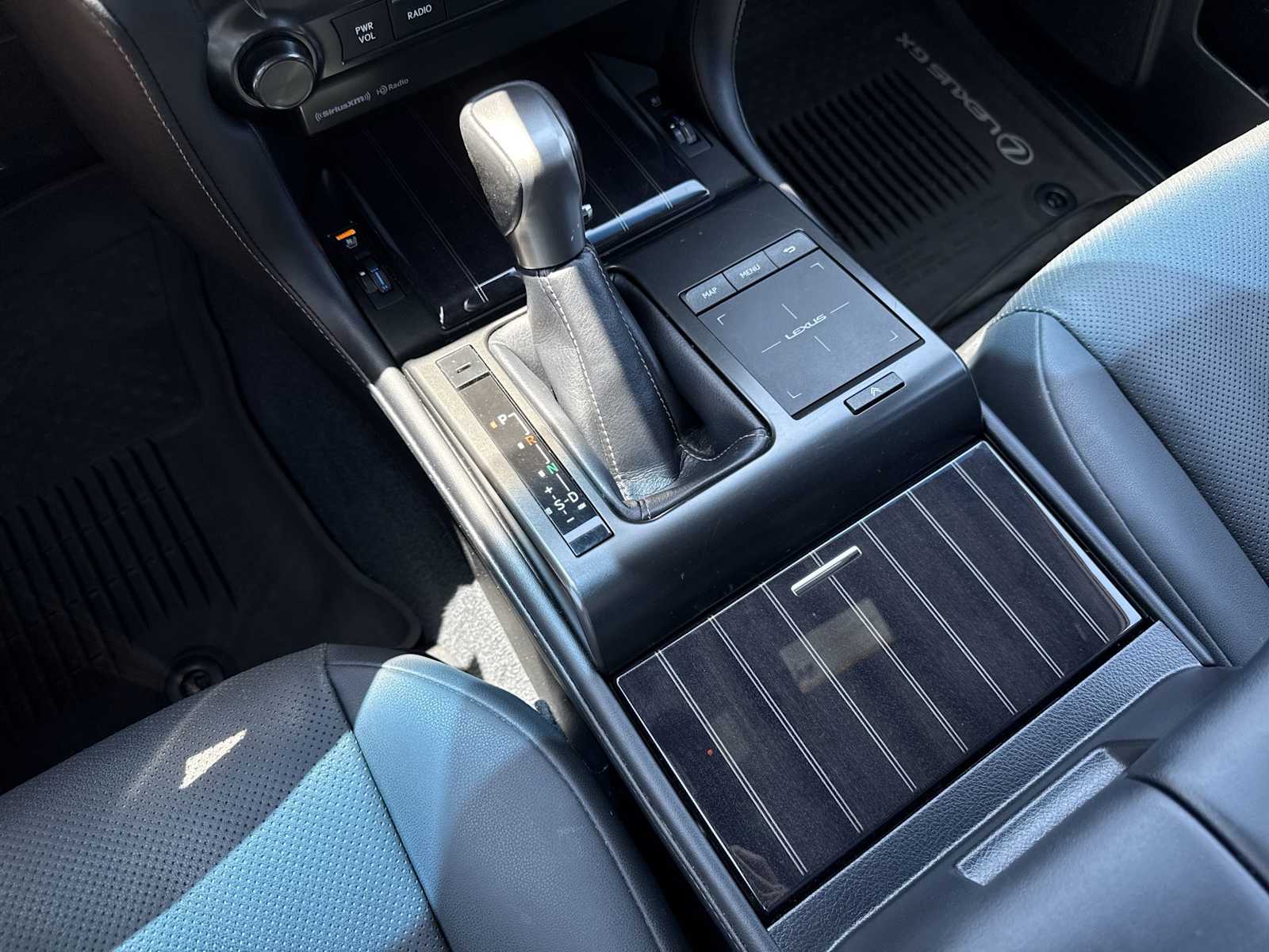 Thumbnail: 2022 Lexus GX - 29
