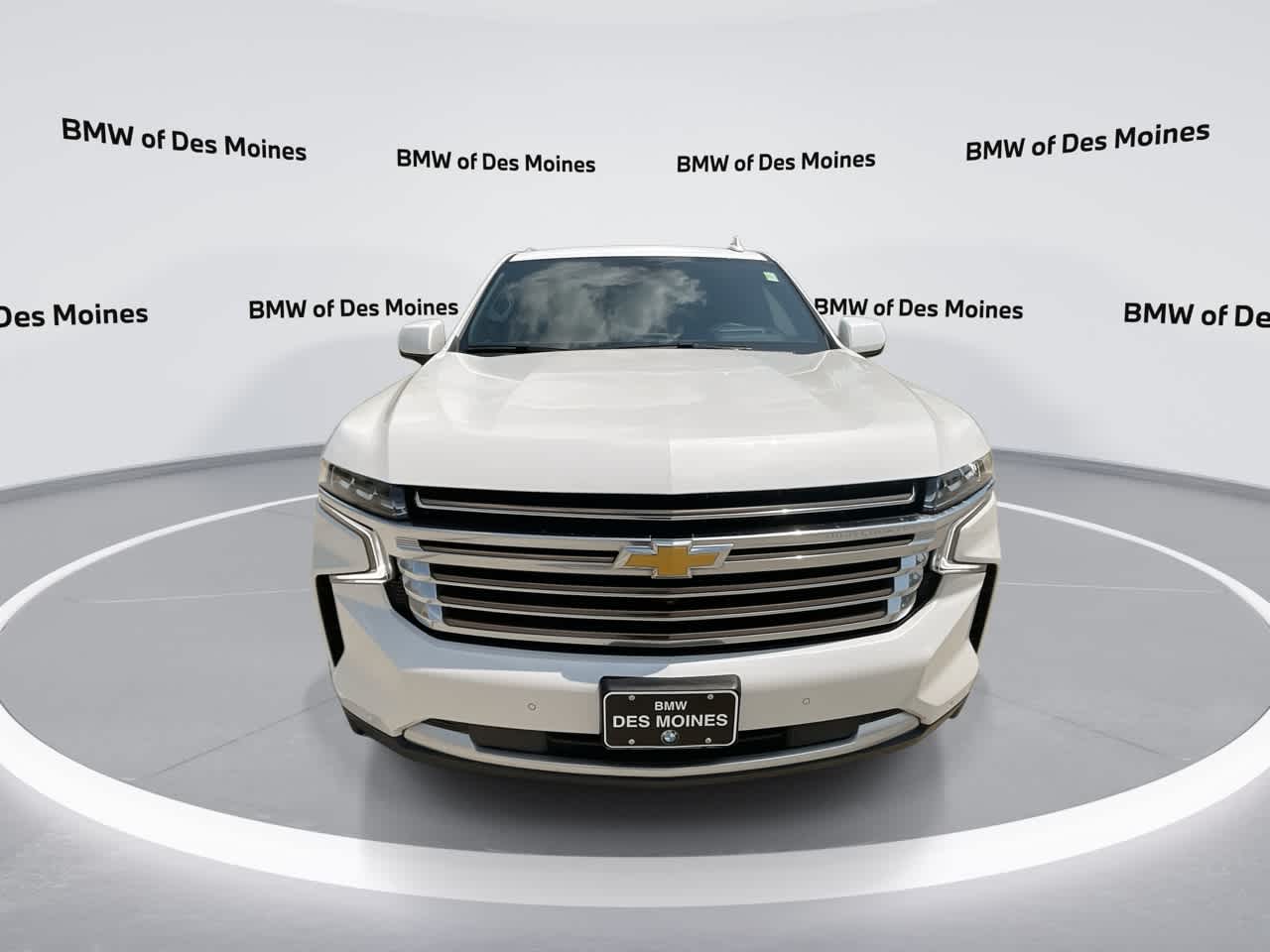 Thumbnail: 2024 Chevrolet Tahoe - 3