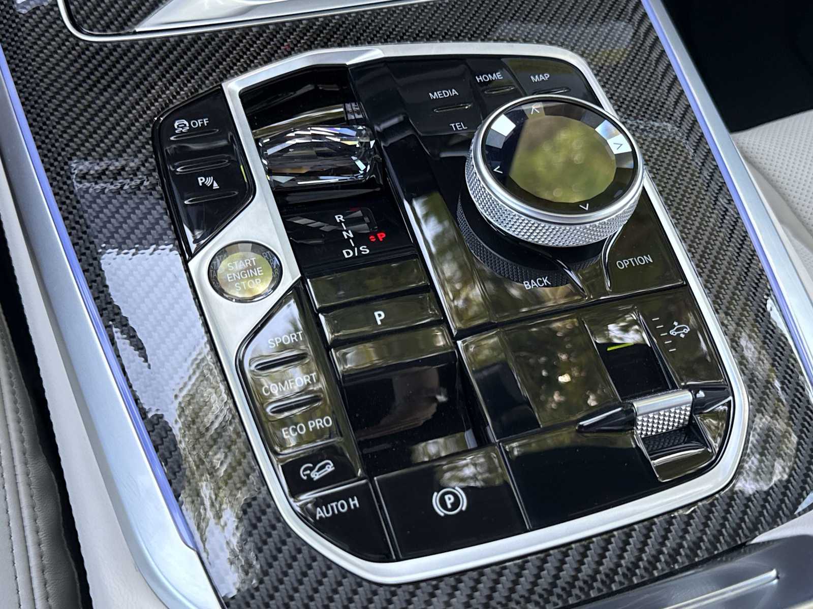 Thumbnail: 2026 BMW X5 - 35
